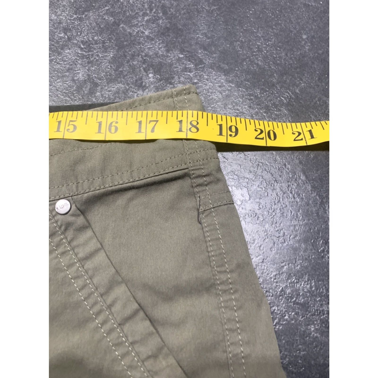 Olive Kuhl Men's Hiking Shorts Size 36 Green Solid Casual Outdoor Regular Fit Size US 36 / EU 52 - 5 Thumbnail