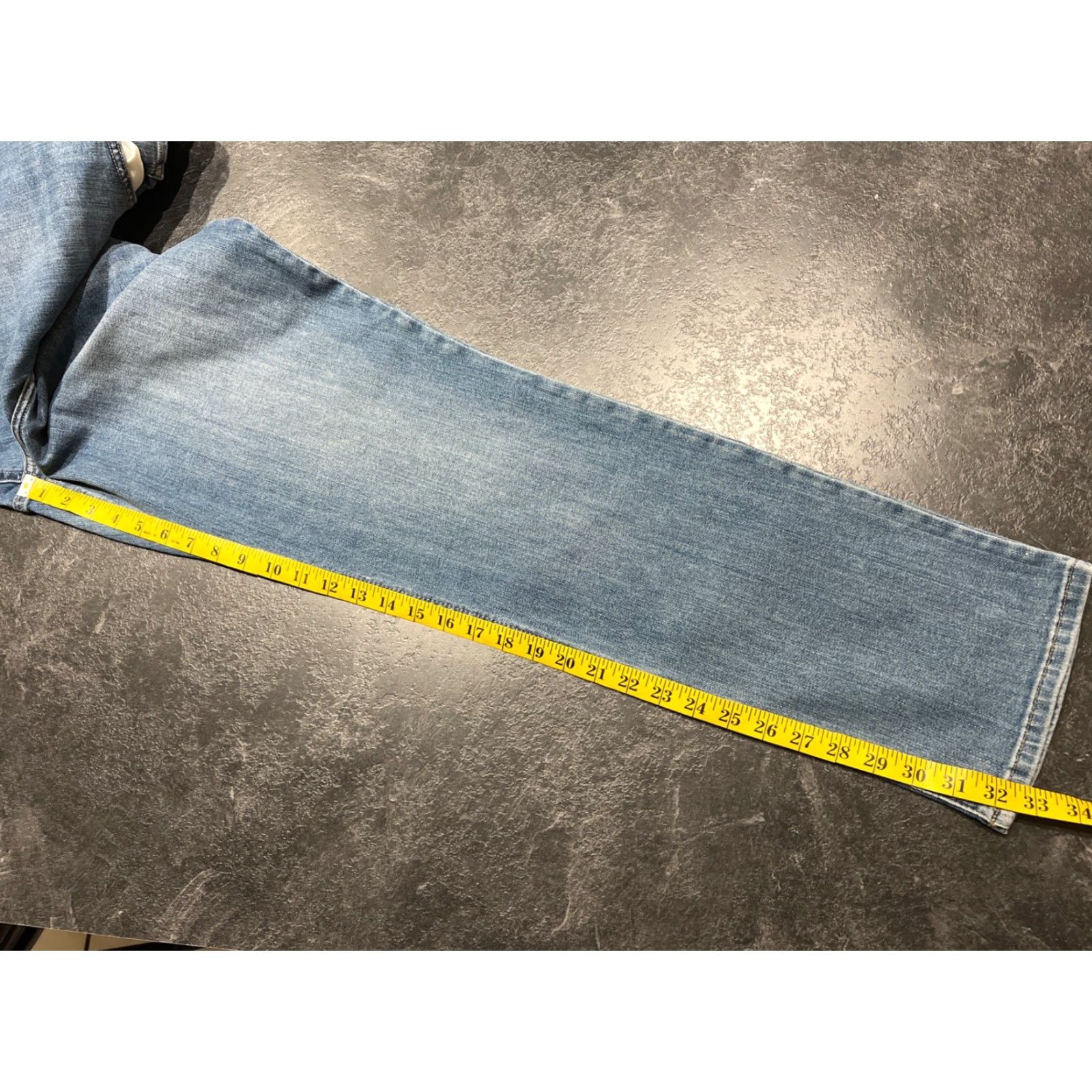 Lee Lee Women's 20W Blue Straight Denim Jeans Regular Fit Mid Rise Size 42" / US 20 - 6 Thumbnail