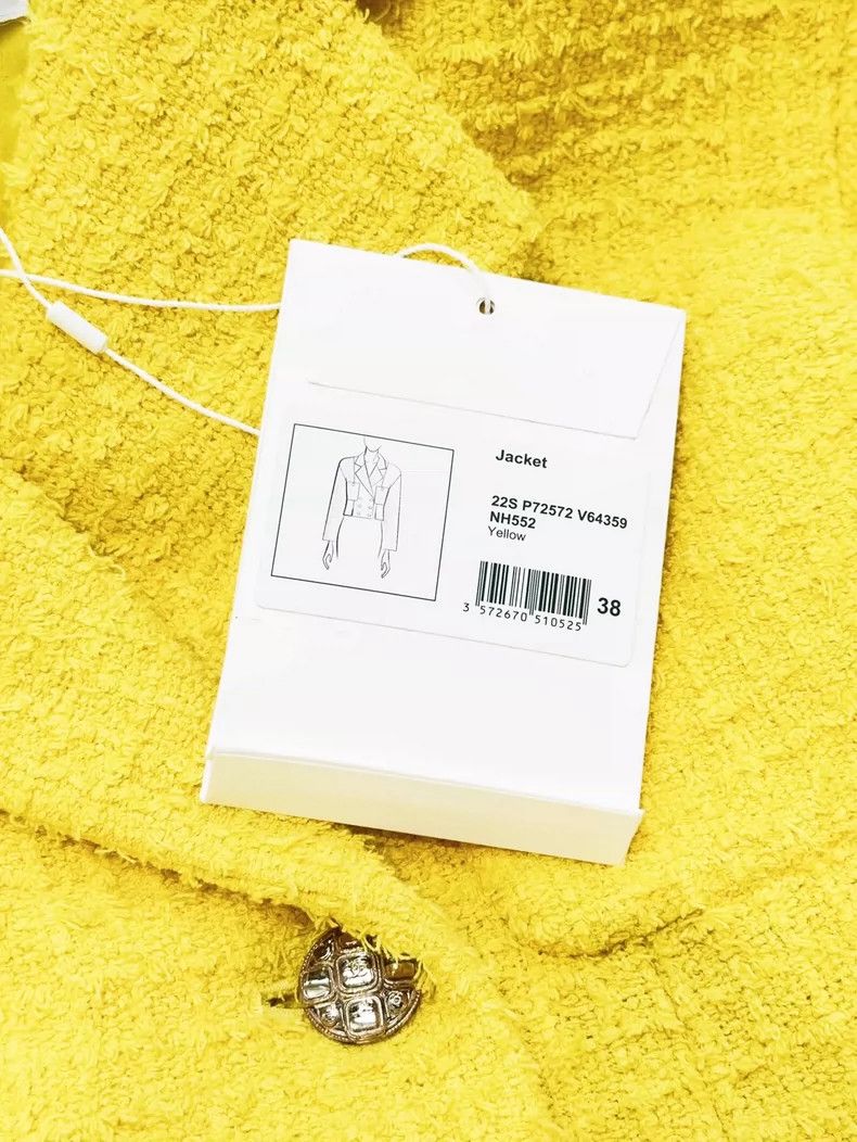 Chanel Chanel 22S spring and summer yellow double-breasted braide Size XS / US 0-2 / IT 36-38 - 6 Thumbnail