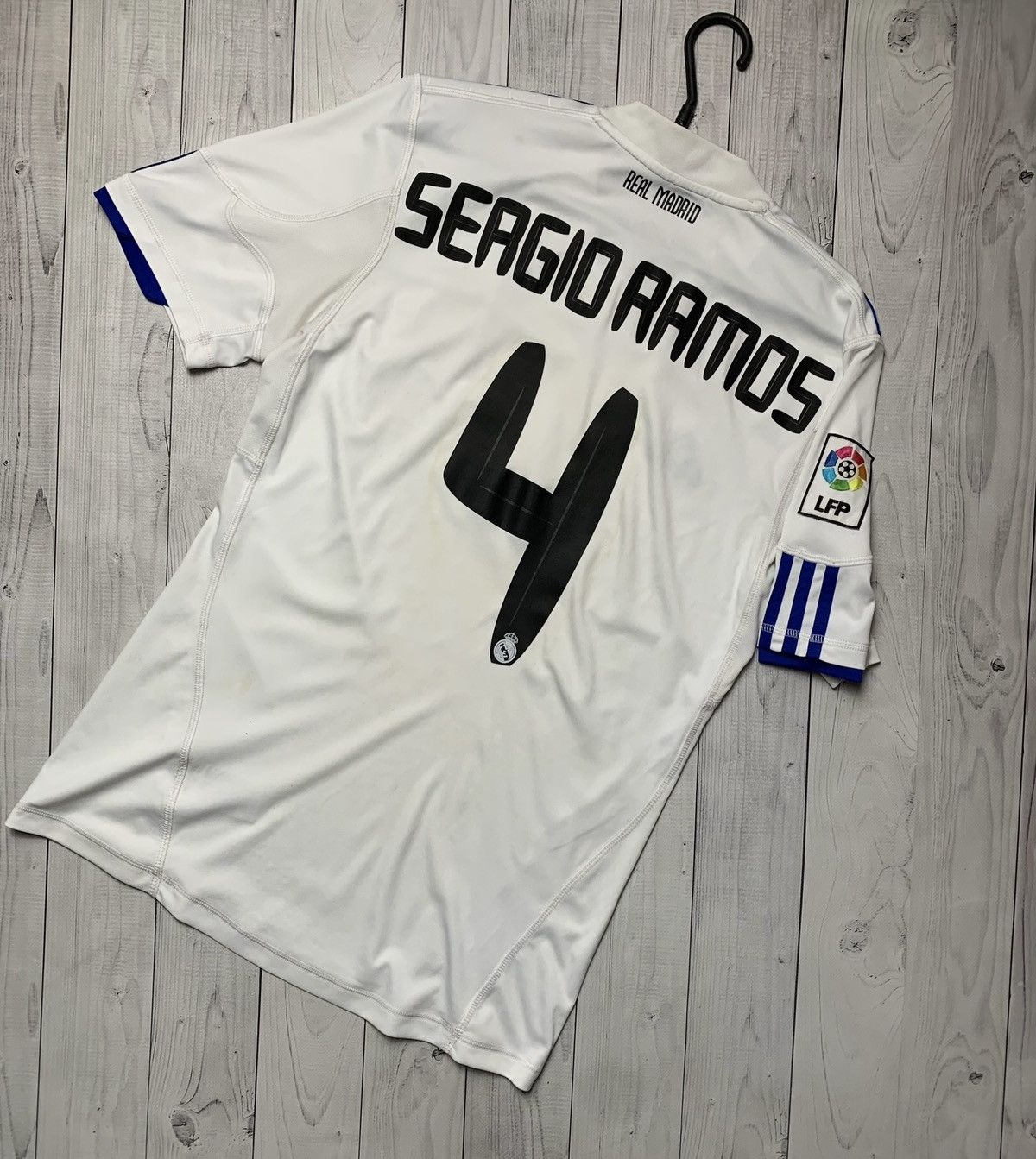 Vintage Vintage adidas Real Madrid 4 Sergio Ramos rare size S Size US S / EU 44-46 / 1 - 1 Thumbnail