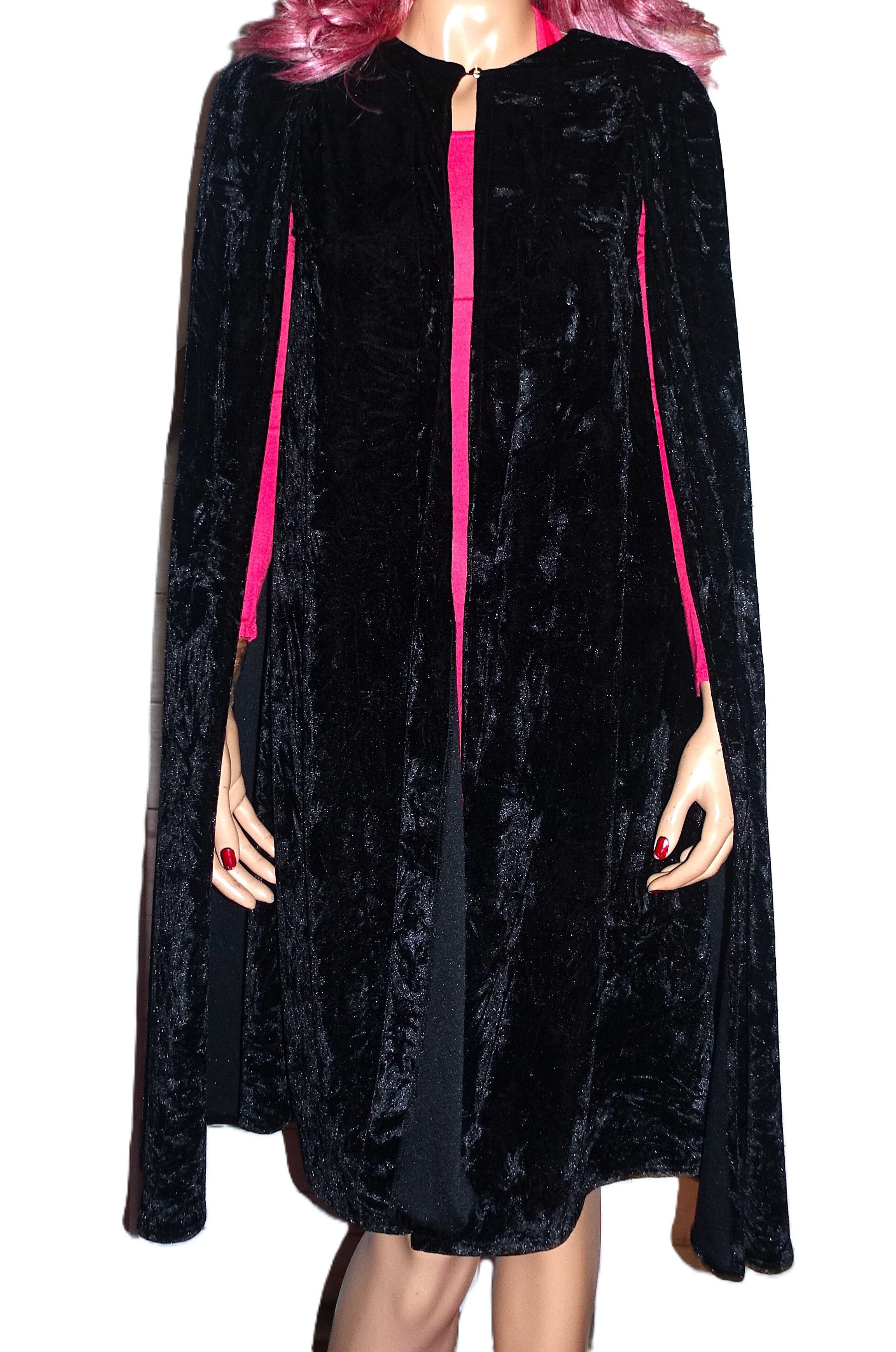 Nasty Gal Nasty Gal Black Velvet Cape XS Size XS / US 0-2 / IT 36-38 - 1 Thumbnail