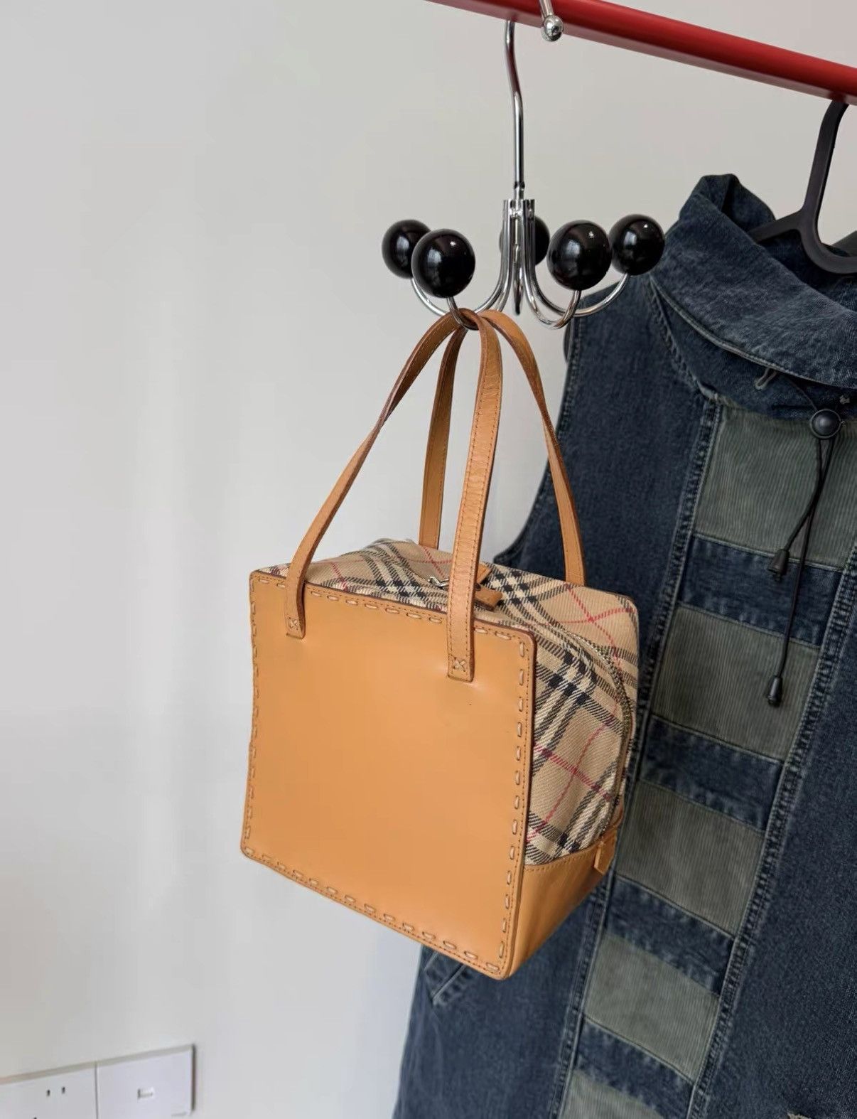 Burberry Burberrys Vintage Canvas & Leather Box Handbag J36 Size ONE SIZE - 2 Thumbnail