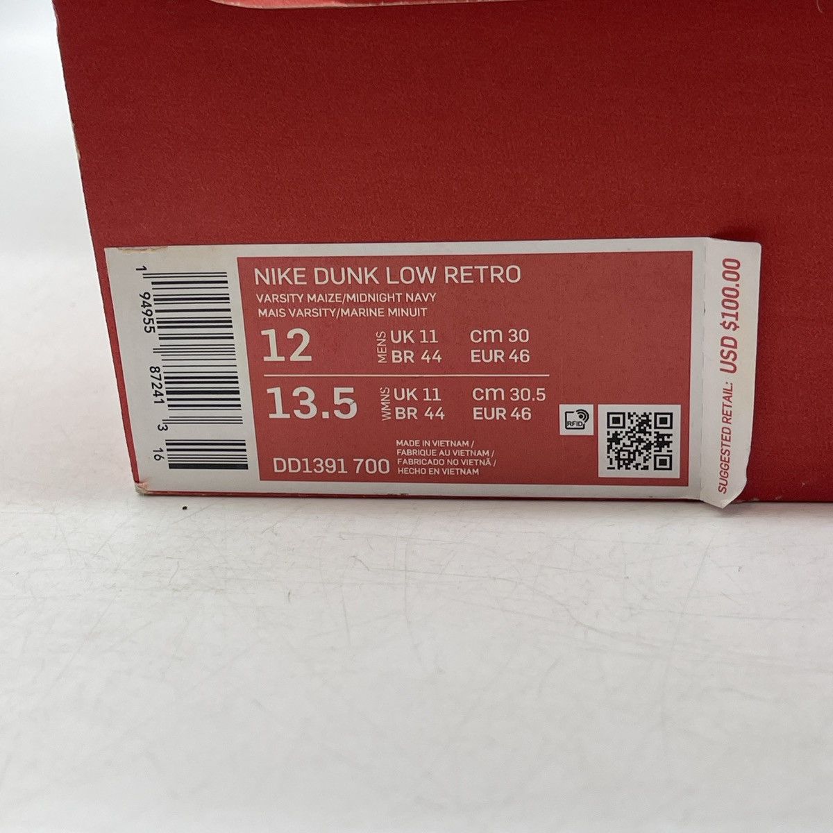 Nike Dunk low Michigan Size US 12 / EU 45 - 9 Thumbnail