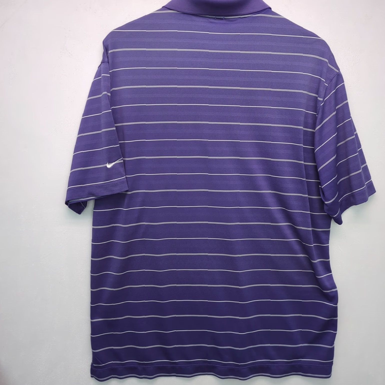 Nike Nike Golf Shirt Mens Large Short Sleeve Dri-Fit Polo Purple White Stripe Size US L / EU 52-54 / 3 - 2 Thumbnail