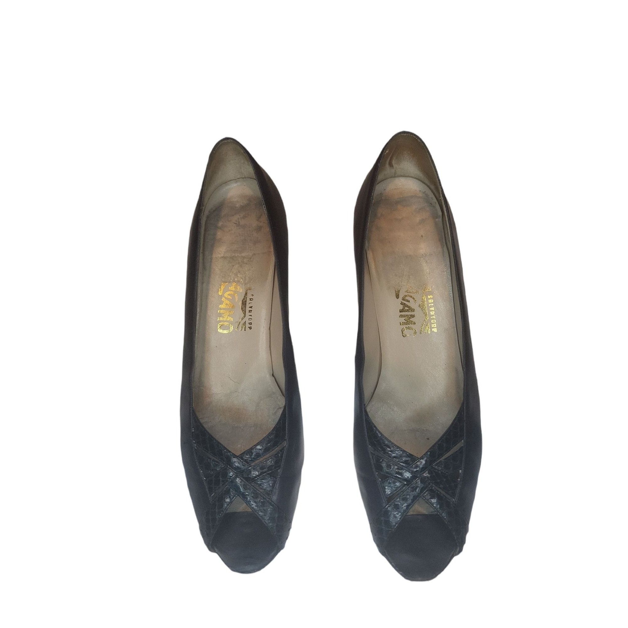 Salvatore Ferragamo Vintage Salvatore Ferragamo Peep Toe Leather Sz 9 AAA Blue D Size US 9 / IT 39 - 3 Thumbnail
