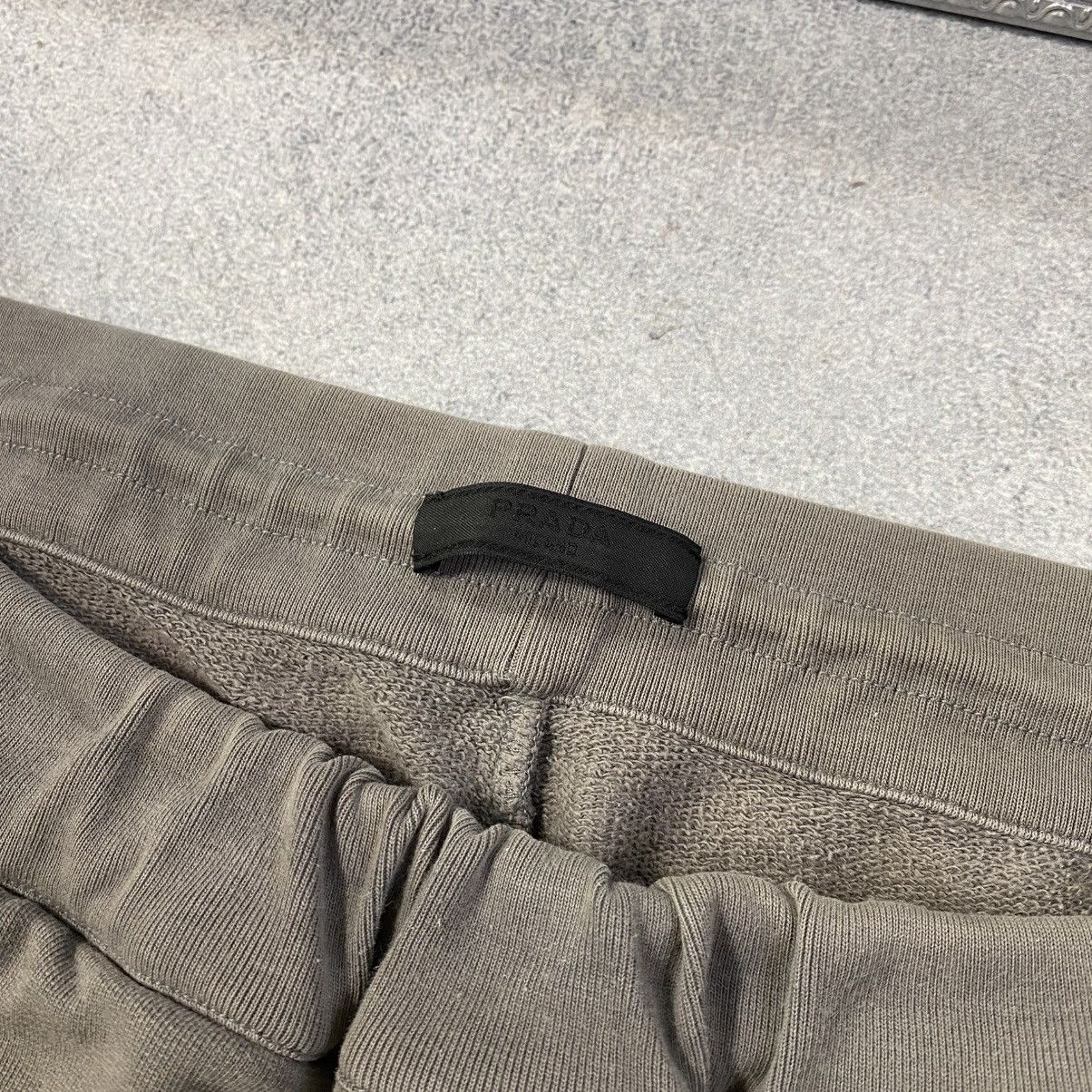 Prada Prada Sweatpants Black Tab Logo Size US 32 / EU 48 - 5 Thumbnail