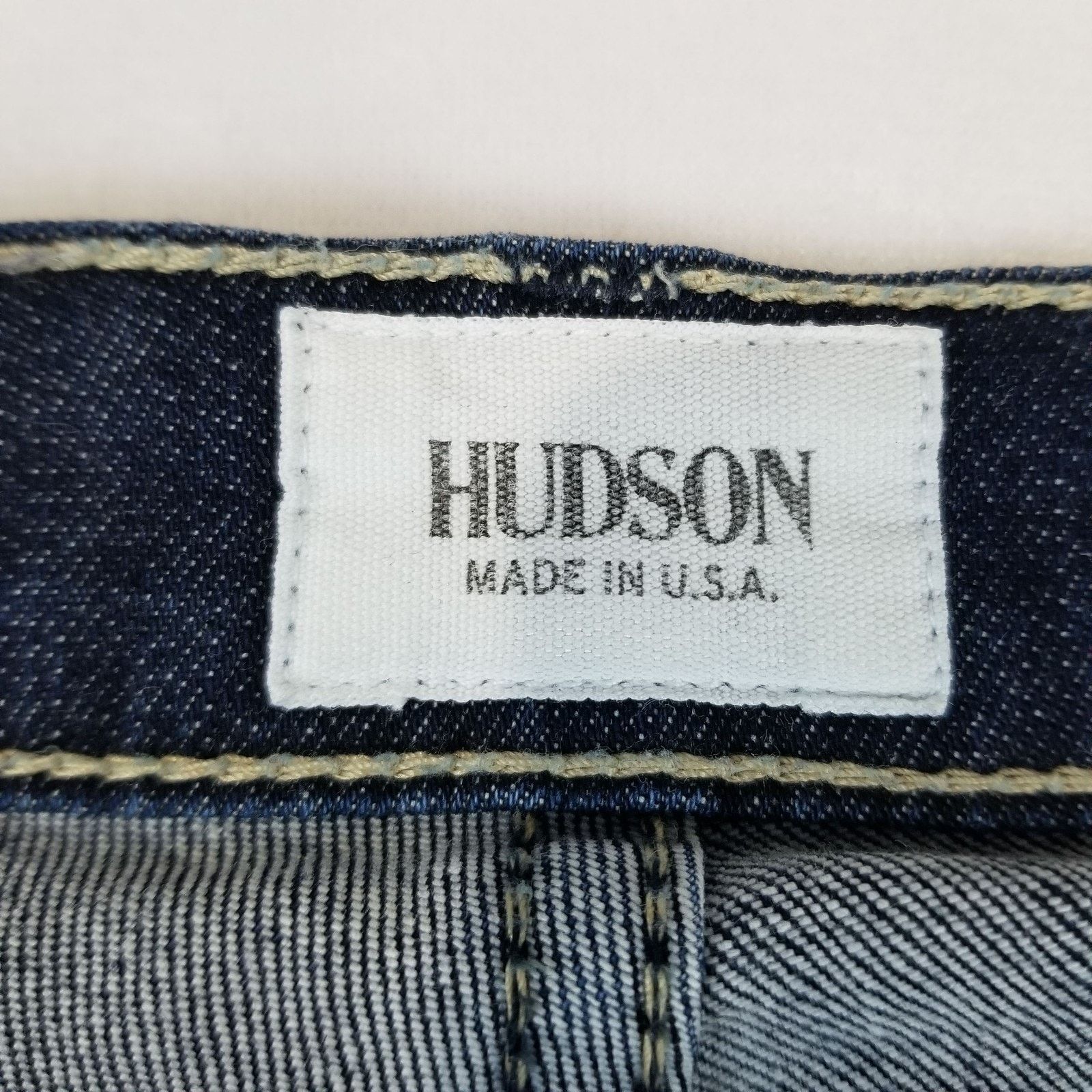 Hudson Hudson Crop Muse Skinny Jeans Size 26 w/ 5" Cuff Low Rise Size 26" / US 2 / IT 38 - 6 Thumbnail