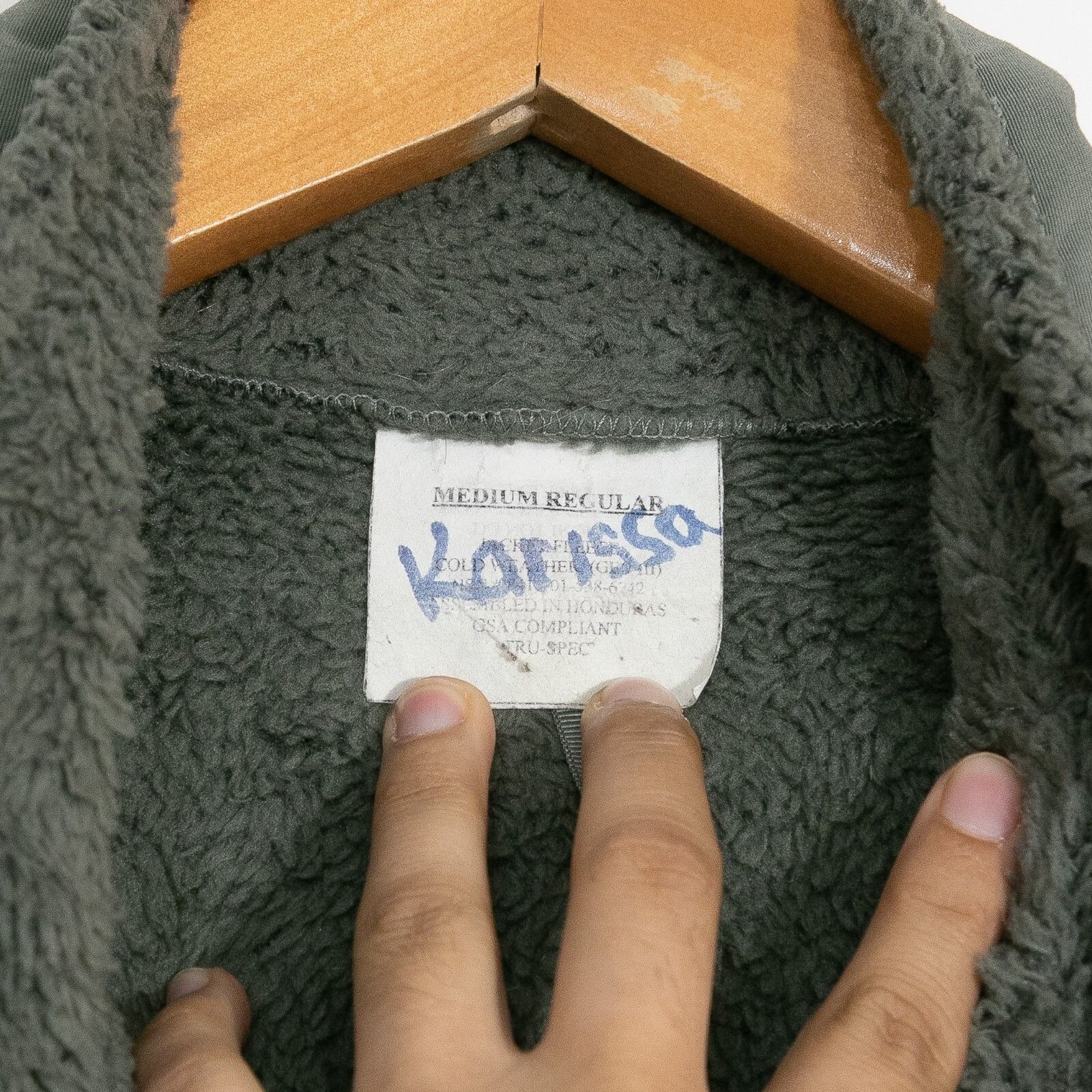 Vintage US Army Cold Weather Jacket Fleece Medium - Green Military Size US M / EU 48-50 / 2 - 3 Thumbnail
