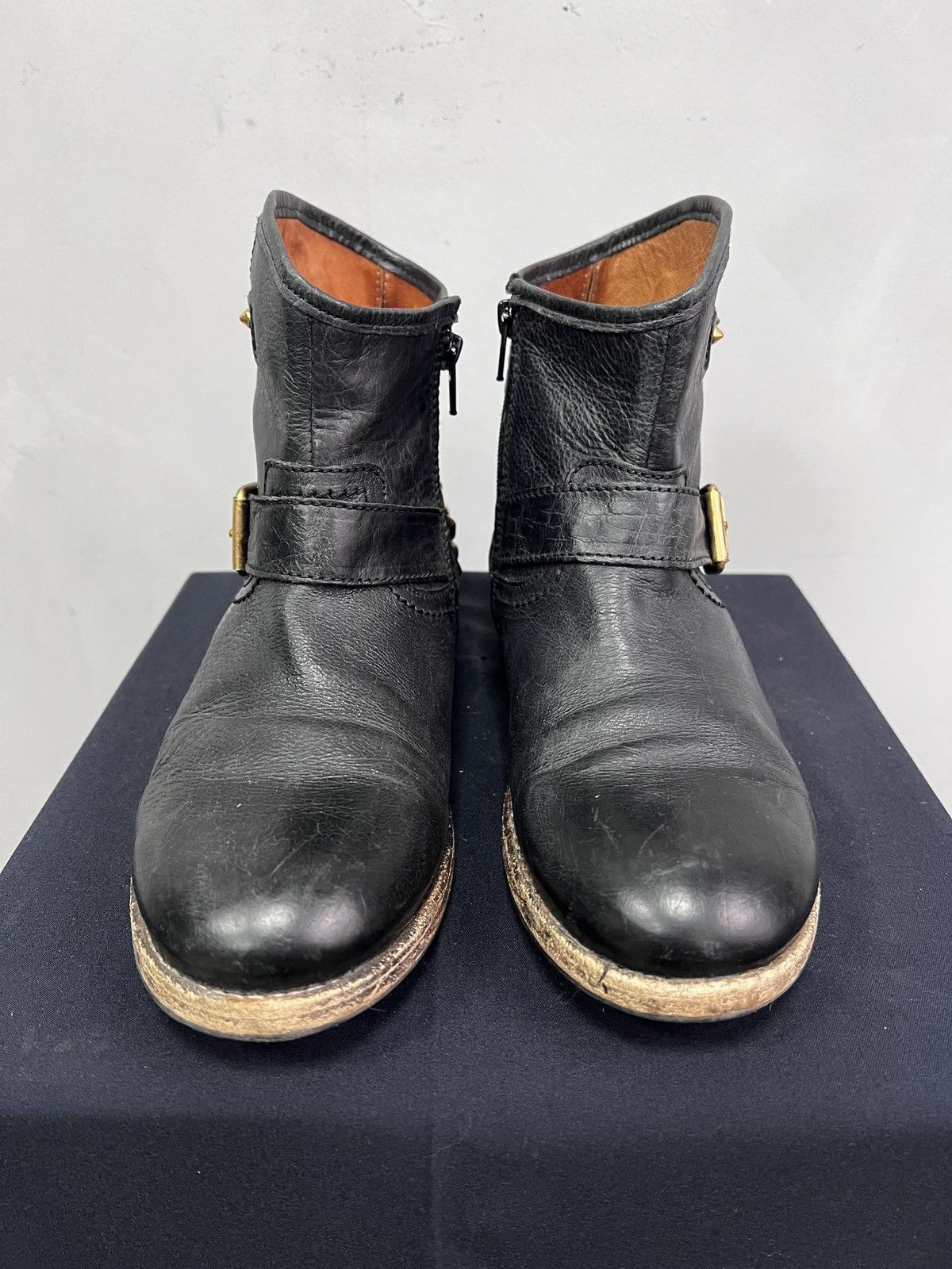 Hedi Slimane Studded Leather Archive Ankle boots studded hype guidi vibe Size US 7.5 / EU 40-41 - 7 Thumbnail