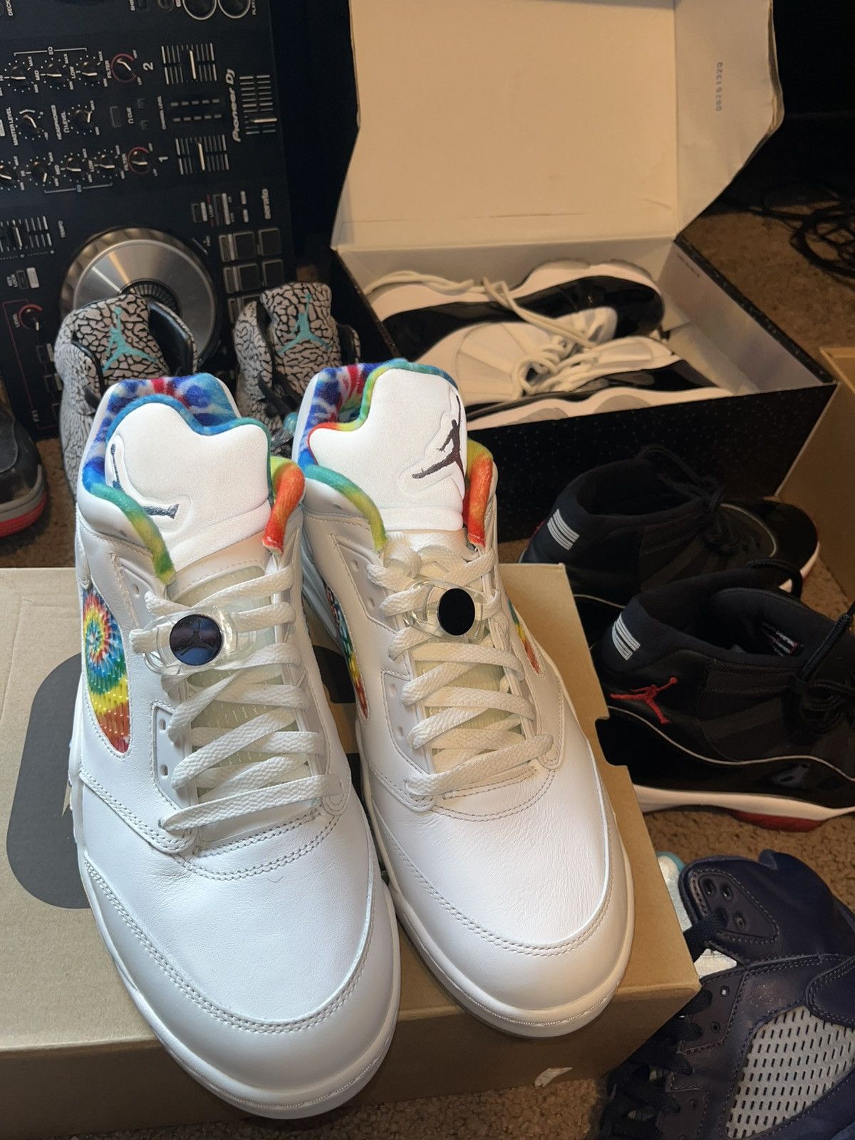 Jordan Brand Air Jordan Retro 5 Golf Size US 12 / EU 45 - 4 Thumbnail