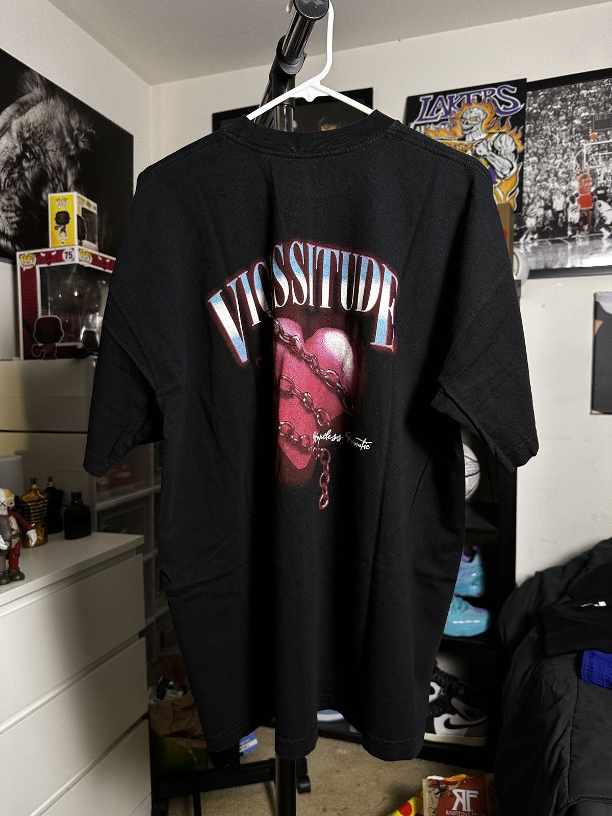 Vintage Vintage Heart Tee🔥❤️ Size US XL / EU 56 / 4 - 1 Thumbnail