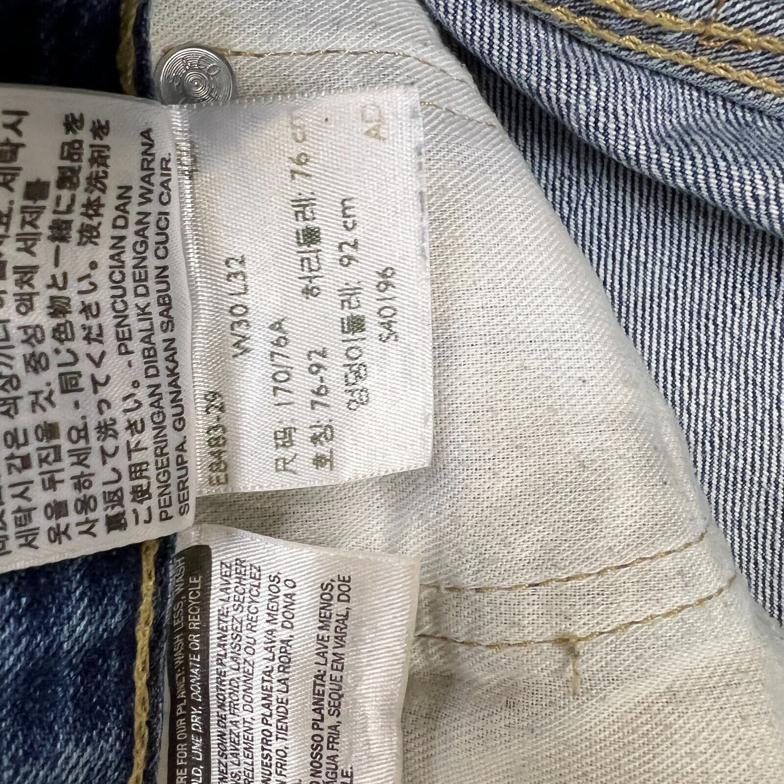 Levi's × Vintage Vintage Levi's 505 Jeans Mens 30x32 Blue Regular Fit Denim Size US 30 / EU 46 - 11 Thumbnail