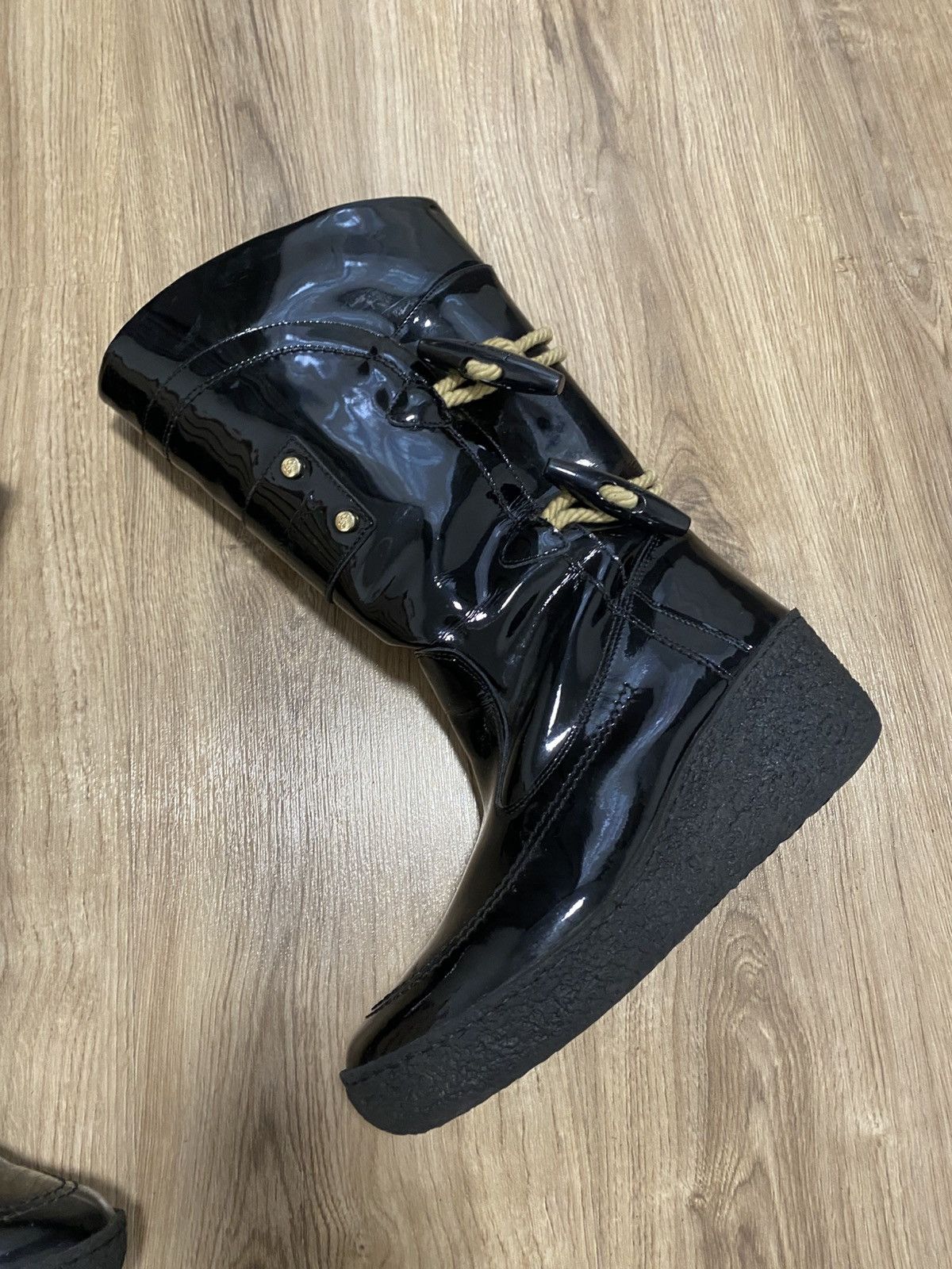 Burberry Burberry Black Patent Leather Snow Boot Size: 41 Size US 11 / IT 41 - 3 Thumbnail