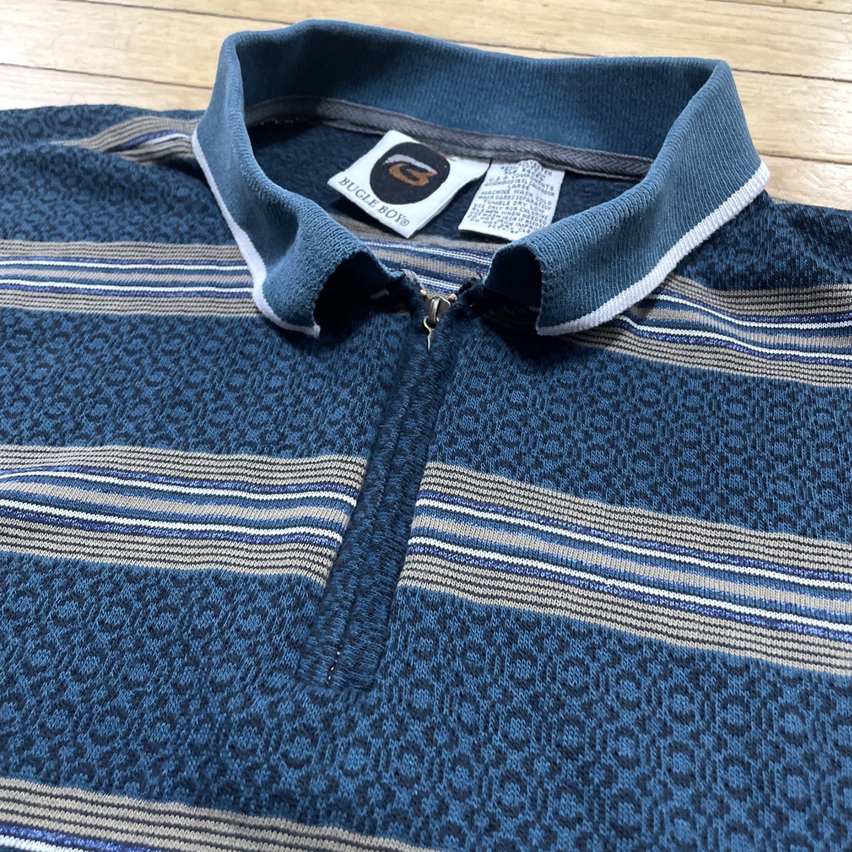 Bugle Boy VINTAGE Bugle Boy Geometric Zip Polo Shirt Men L Green 90s Western Art Deco Button-Up Collared Shirt Adults Mens Size US L / EU 52-54 / 3 - 2 Thumbnail