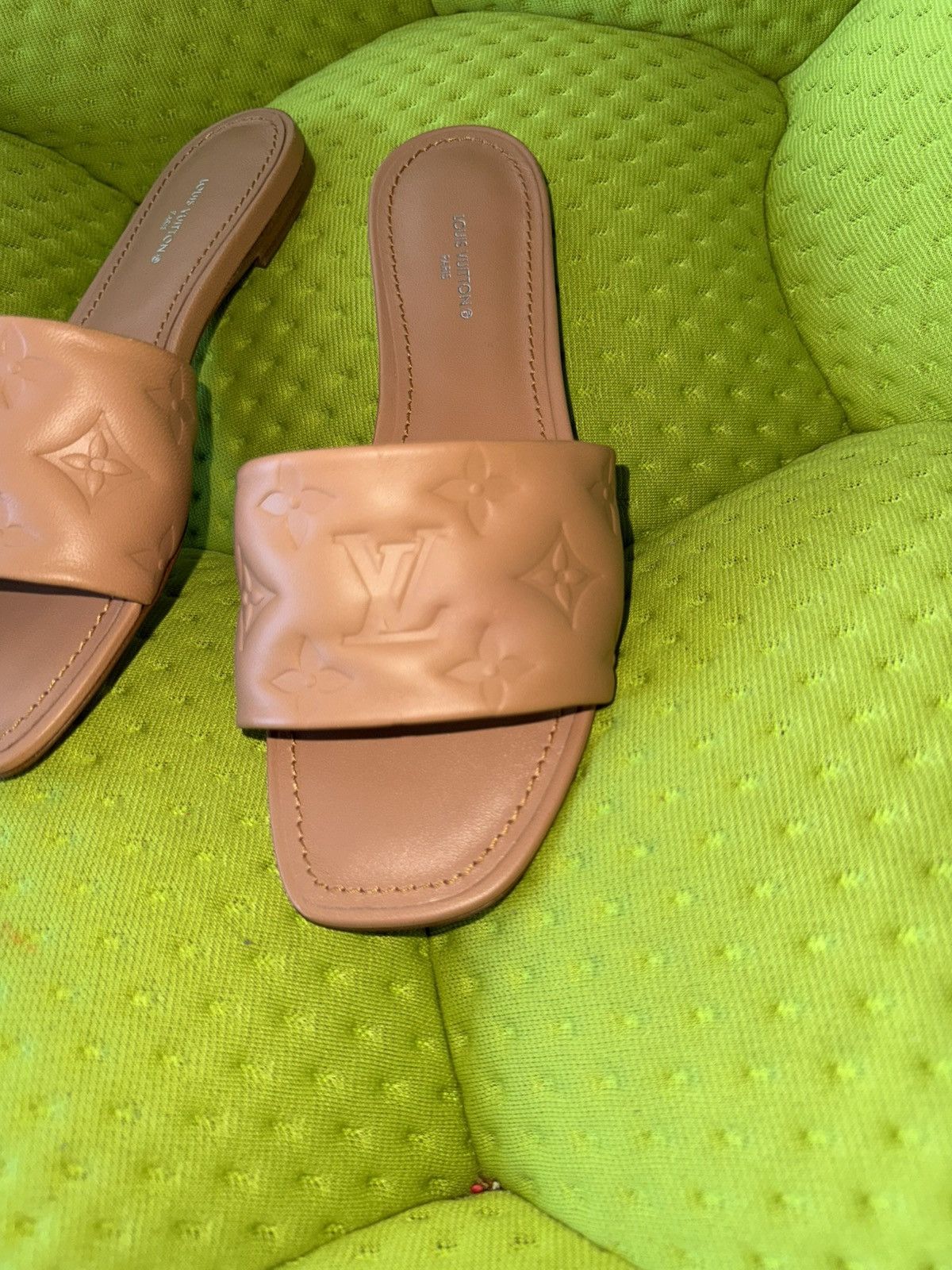 Louis Vuitton Louis vuitton revival monogram sandals Size US 6.5 / IT 36.5 - 4 Thumbnail