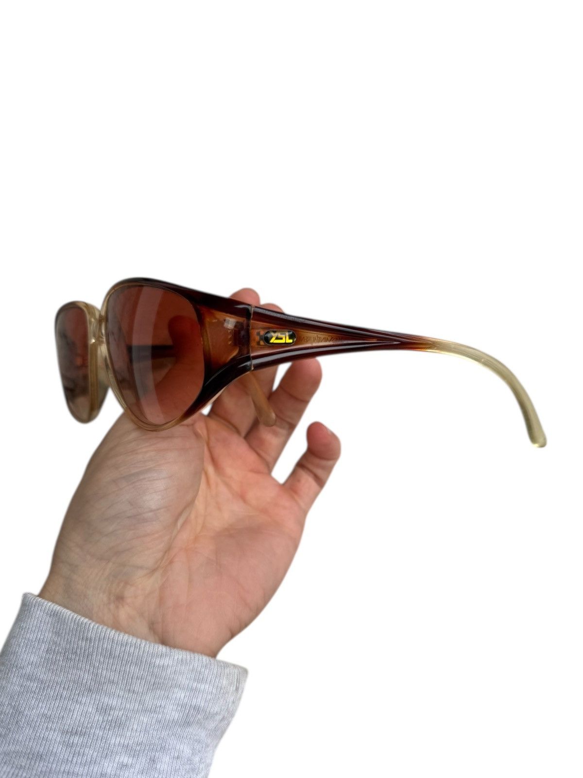Yves Saint Laurent Vintage saint laurent sunglasses Size ONE SIZE - 2 Thumbnail
