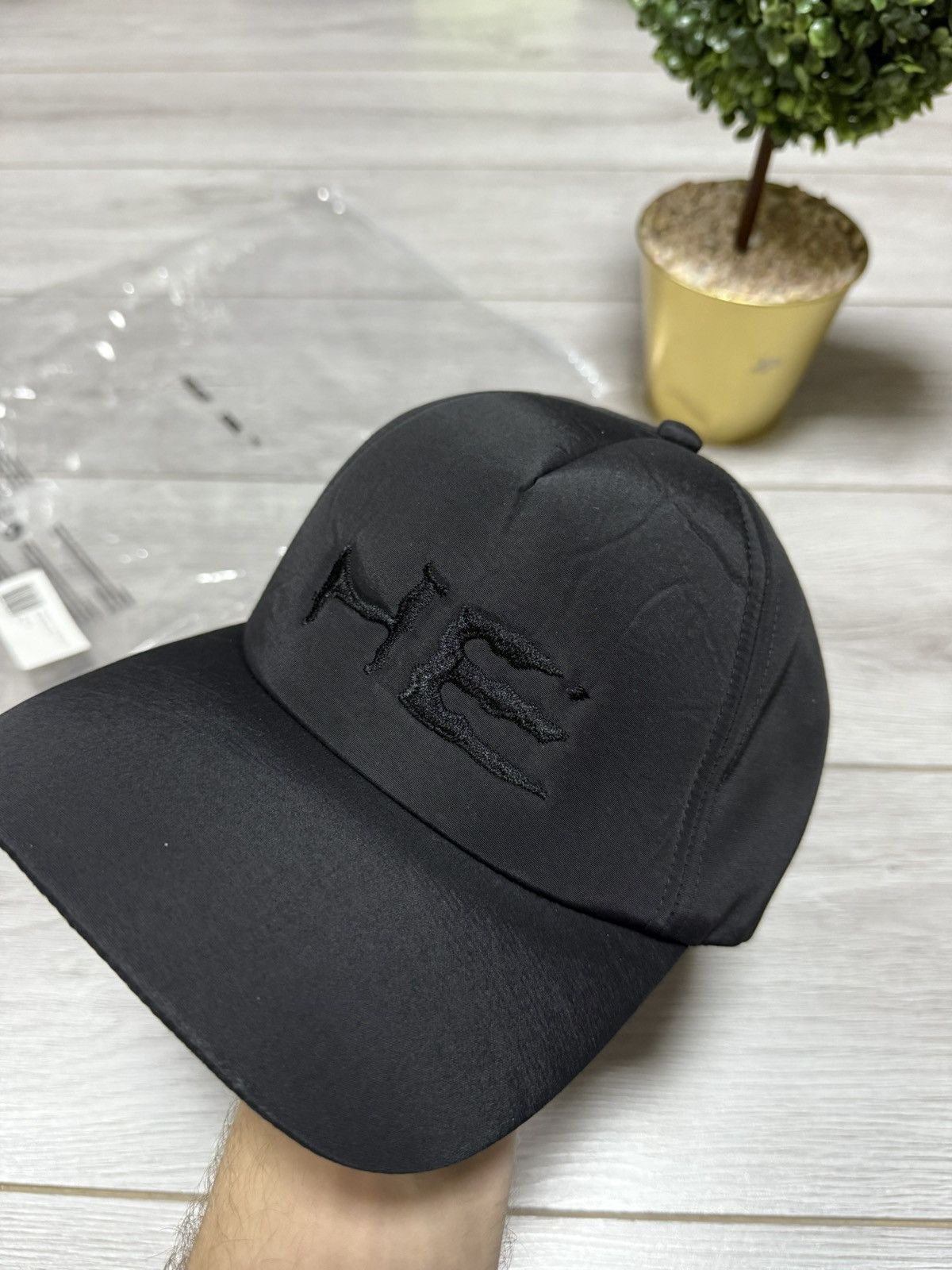 Heliot Emil Heliot Emil haploid cap new unusual RARE Size ONE SIZE - 6 Thumbnail