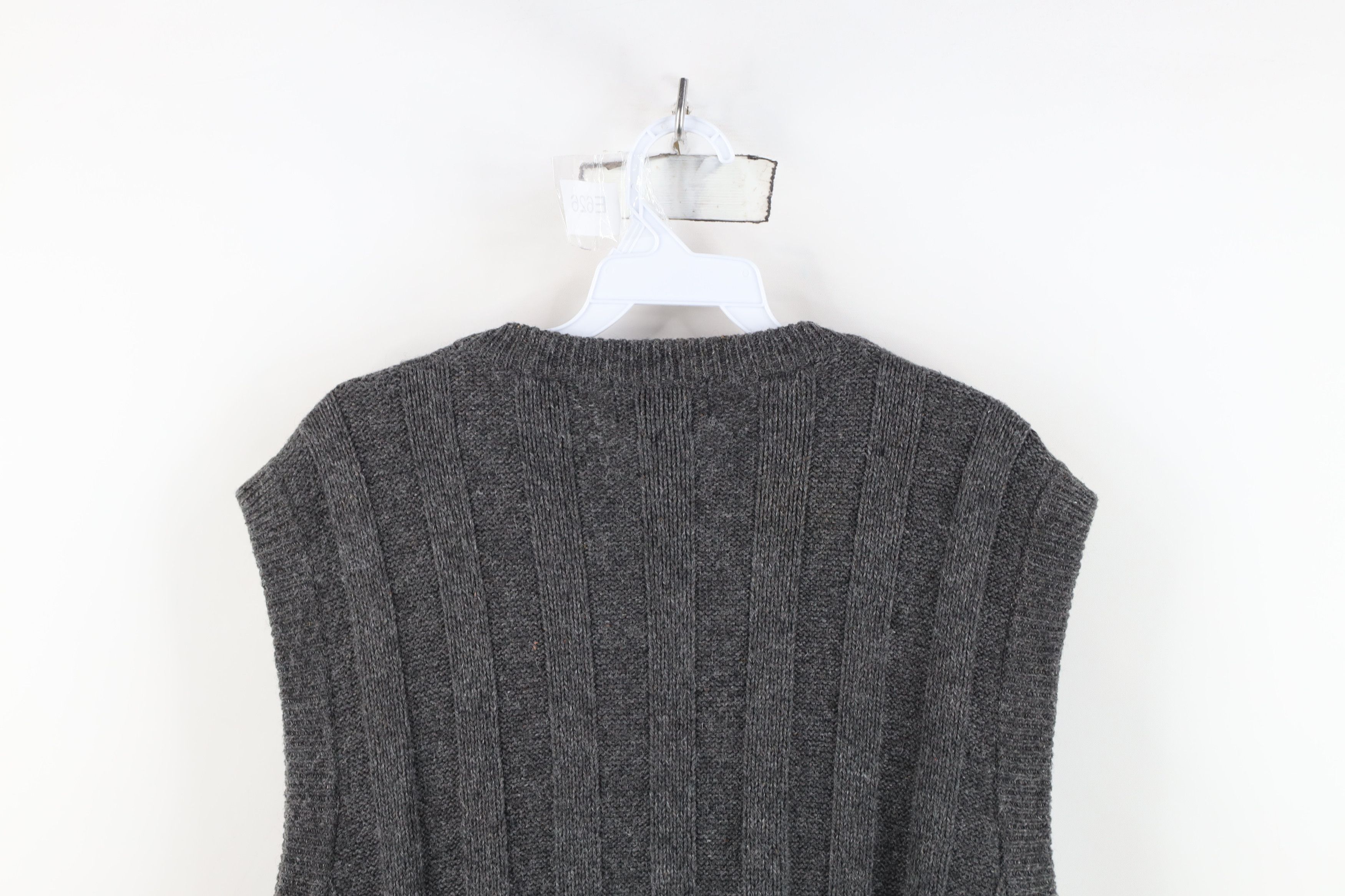 Vintage Vintage 90s Streetwear Blend Chunky Cable Knit Sweater Vest Size US XL / EU 56 / 4 - 9 Thumbnail