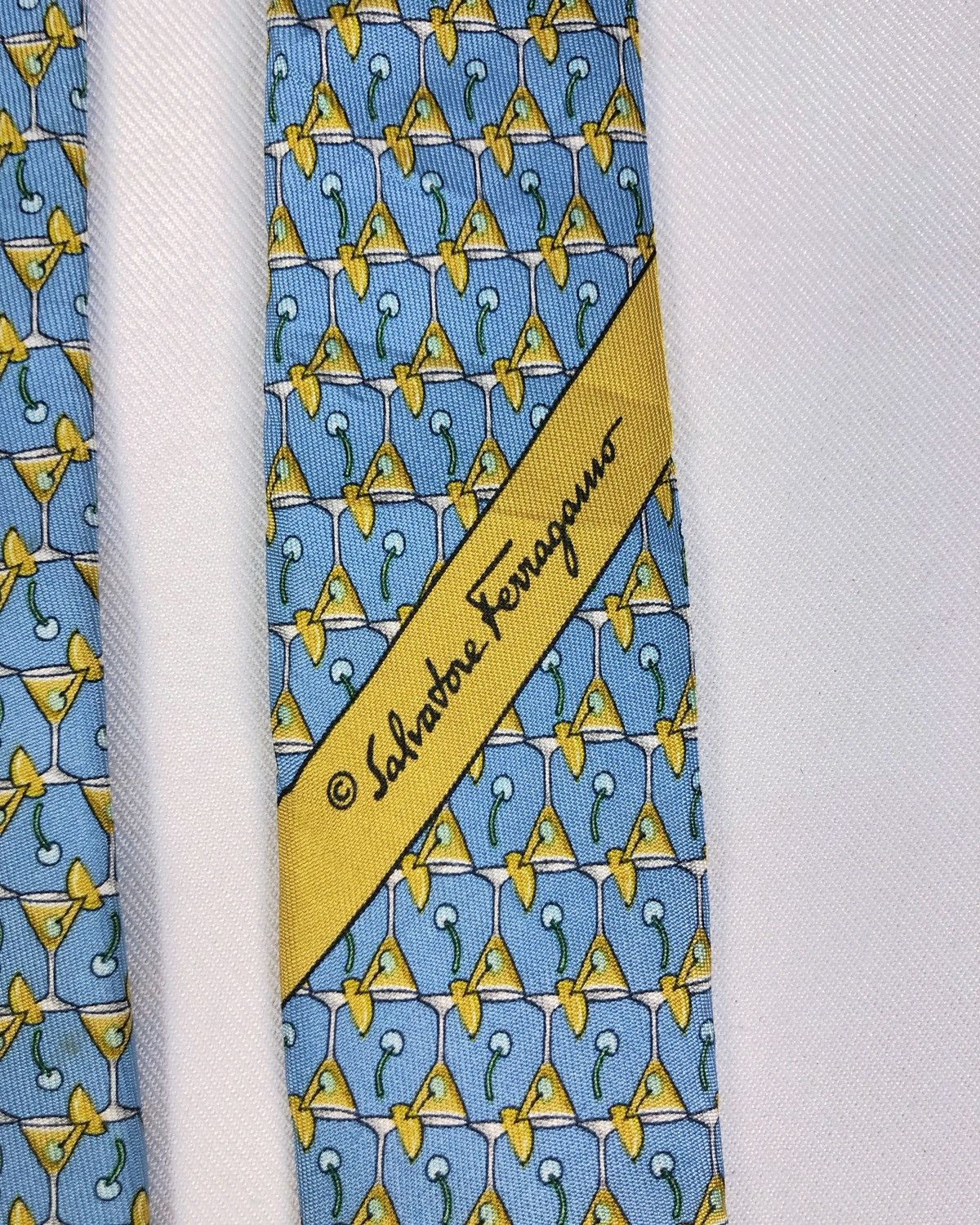 Salvatore Ferragamo Vintage Salvatore Ferragamo Cherry Martini Motive Silk Tie Size ONE SIZE - 5 Thumbnail