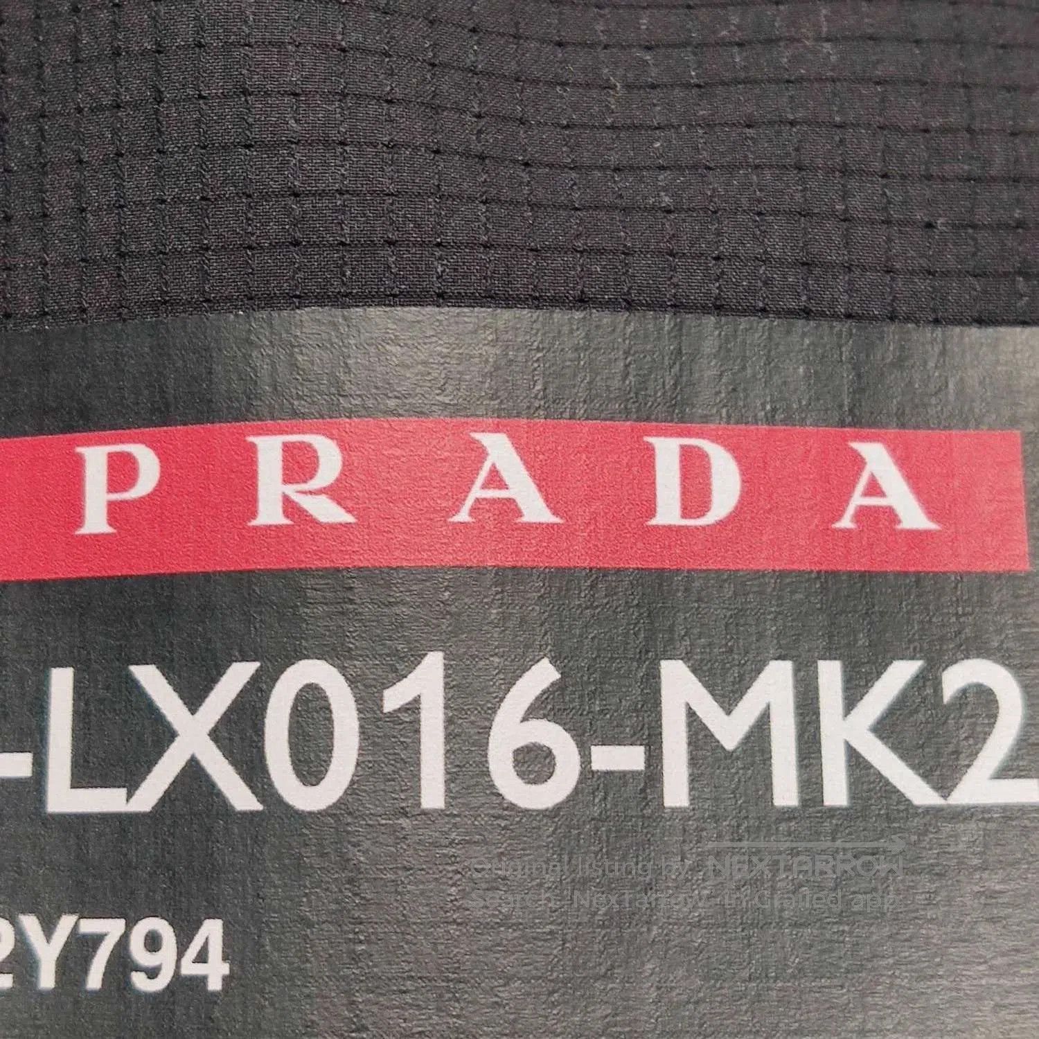 Prada Prada Contrast Logo Shorts L/52. Size US 34 / EU 50 - 2 Thumbnail