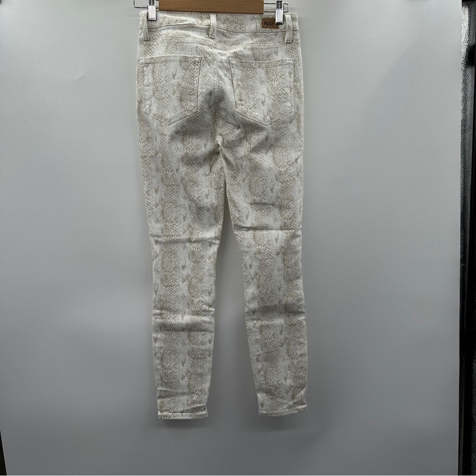 Paige Paige Hoxton Ultra White Snakeskin Print Ankle Skinny Jeans Size 26" / US 2 / IT 38 - 5 Thumbnail