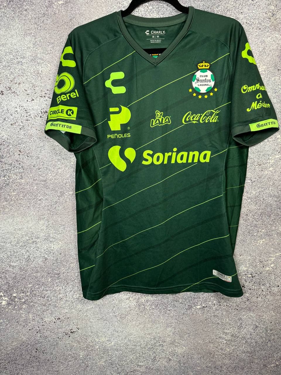 Vintage Vintage Santos Laguna 2019/20 Charly Soccer Jersey Size US M / EU 48-50 / 2 - 4 Thumbnail