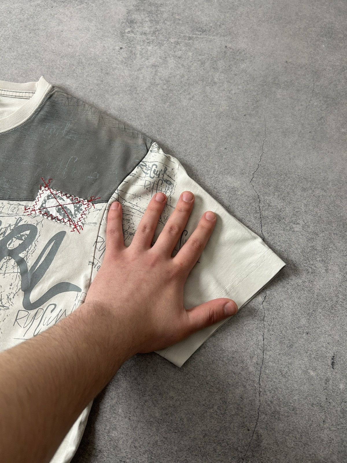 Rip Curl Vintage Rip Curl y2k big logo shirts mens grey Size US M / EU 48-50 / 2 - 9 Thumbnail