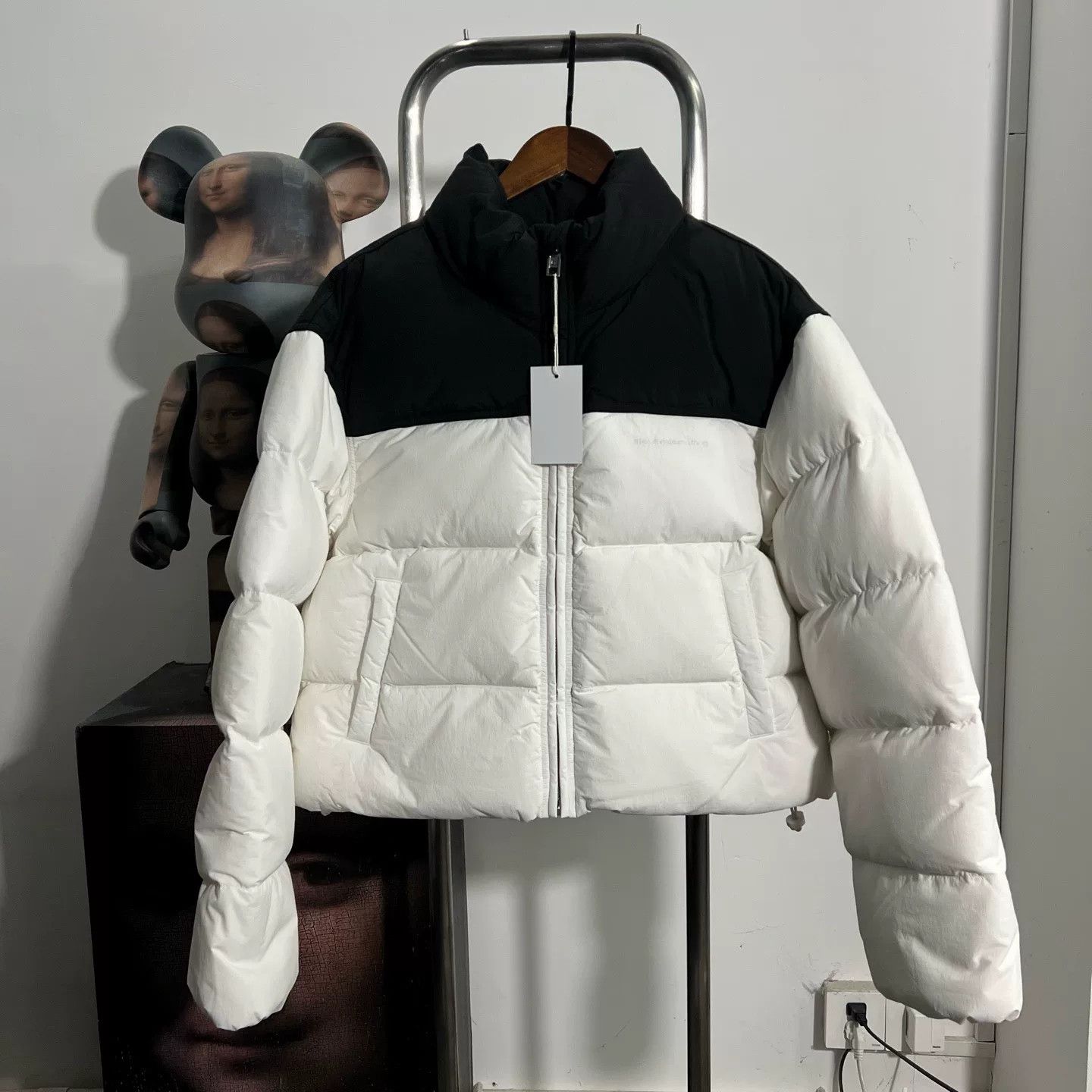 Alexander Wang Alexander Wang Down Black Down Jacket M Women Size M / US 6-8 / IT 42-44 - 1 Thumbnail
