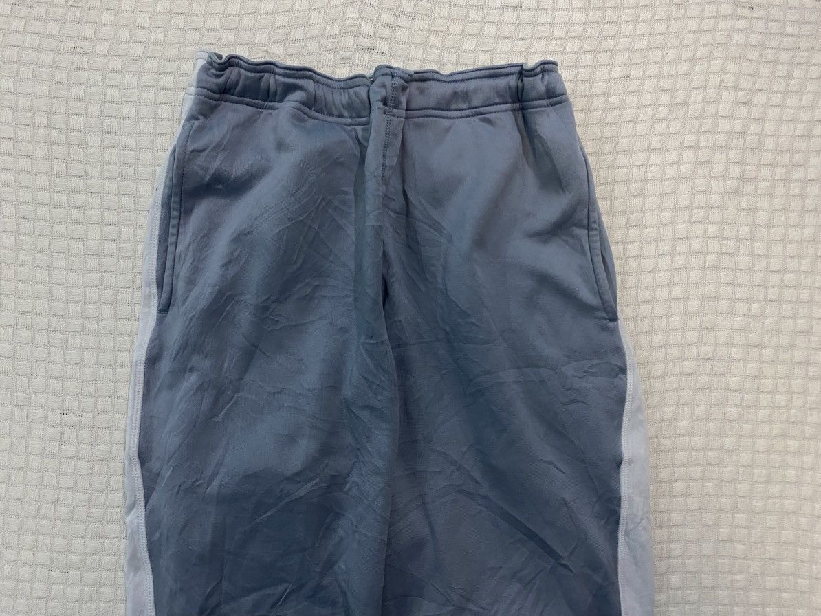 Carhartt Wip × Nike VINTAGE NIKE 90S BAGGY WIDE LEG SWOOSH TRACK PANTS Y2K Size US 30 / EU 46 - 5 Thumbnail