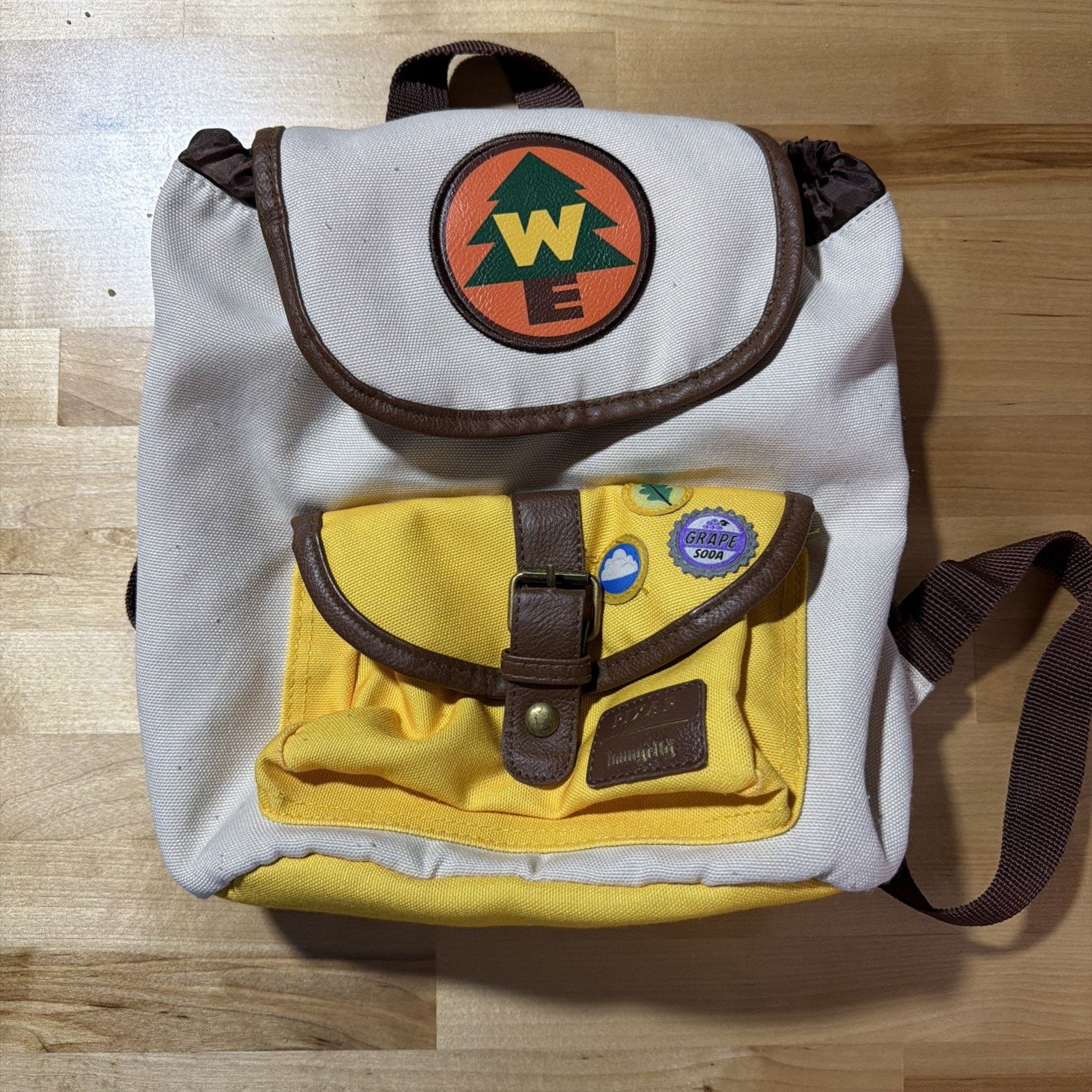 Disney RARE HTF Loungefly DisneyPixar Up Wilderness Explorer Canvas Size ONE SIZE - 1 Thumbnail