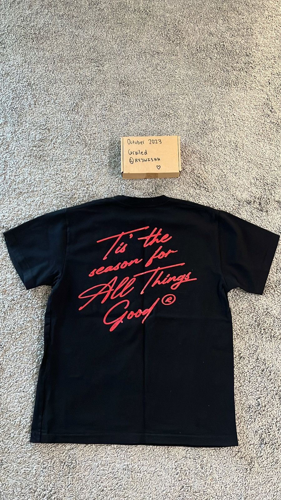 Feature Feature Holiday Front and Back Graphic T-Shirt Size US S / EU 44-46 / 1 - 3 Thumbnail