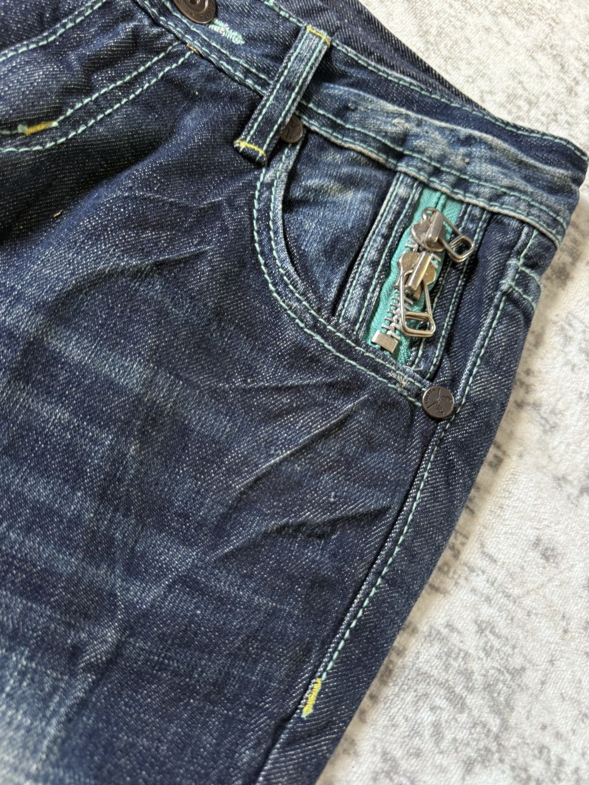 Fad Three × Japanese Brand × Le Grande Bleu (L.G.B.) Yoshitomo Lolita Muddy Wash Wrinkle Texture Flared Jeans Size US 28 / EU 44 - 11 Thumbnail