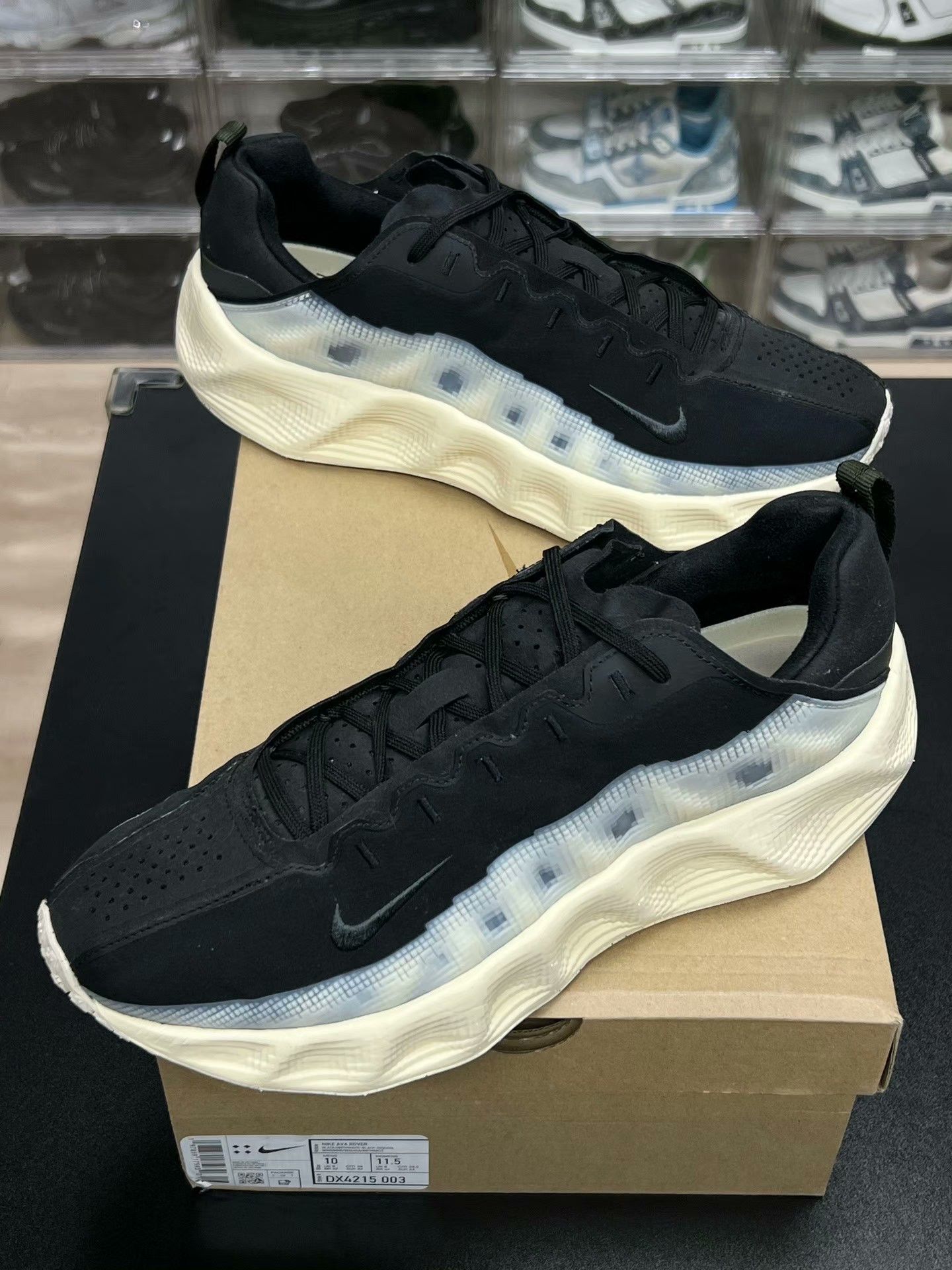Nike Nike Running Black Lowtop Sneakers 44 Men Size US 10.5 / EU 43-44 - 1 Thumbnail