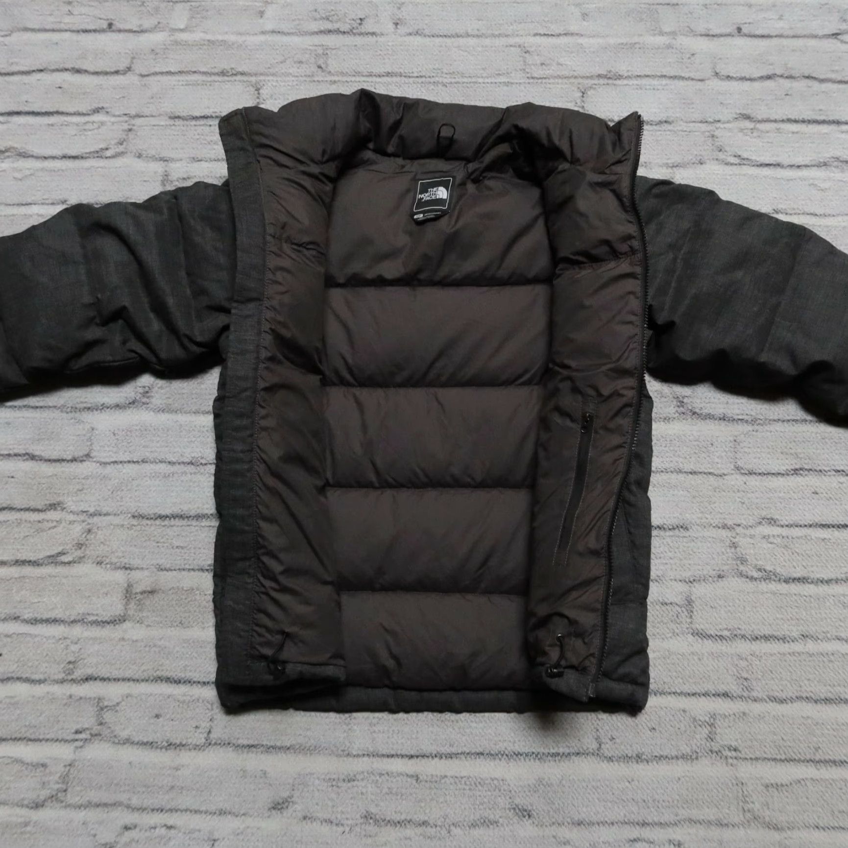 The North Face VINTAGE North Face Nuptse 700 Quilted Down Puffer Jacket Grey S Mens Size US S / EU 44-46 / 1 - 6 Thumbnail