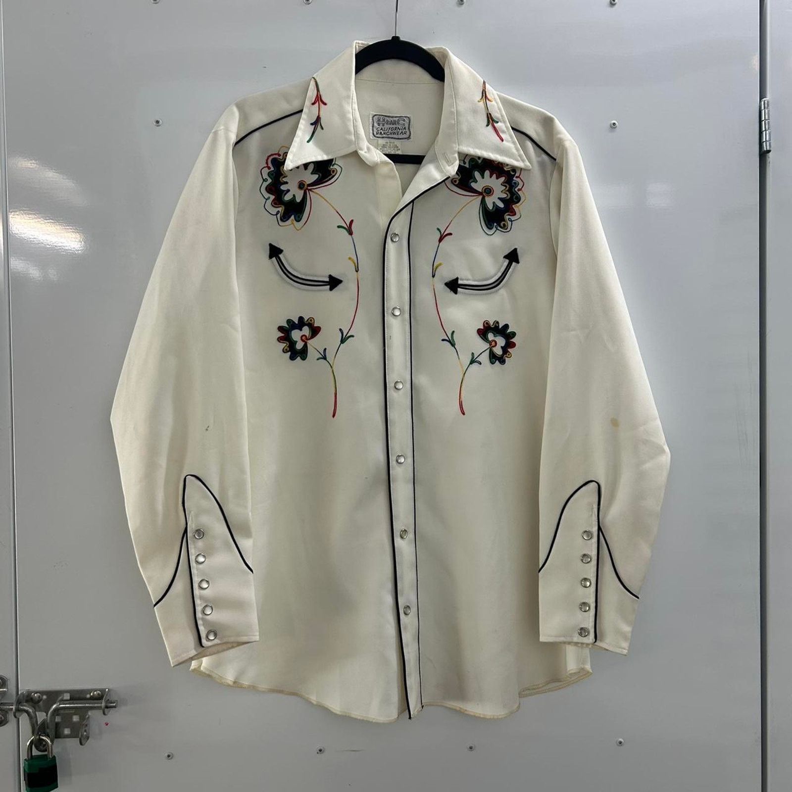 Other VTG 70s H Bar C western embroidery pearl snap shirt Size US L / EU 52-54 / 3 - 1 Thumbnail