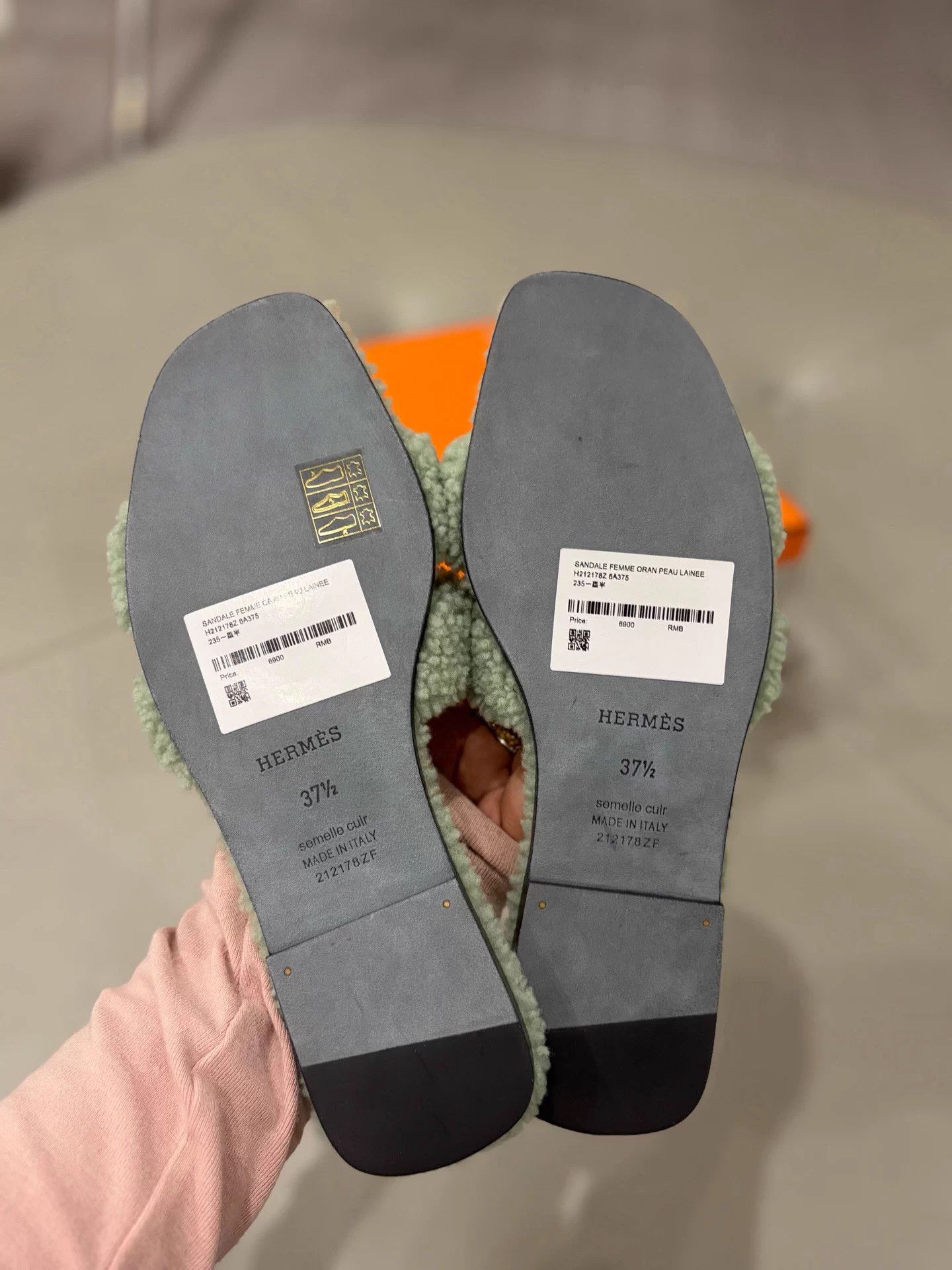 Hermes Hermes Lambskin H Slippers Mint Green 37.5 (37) Size US 6.5 / IT 36.5 - 2 Thumbnail