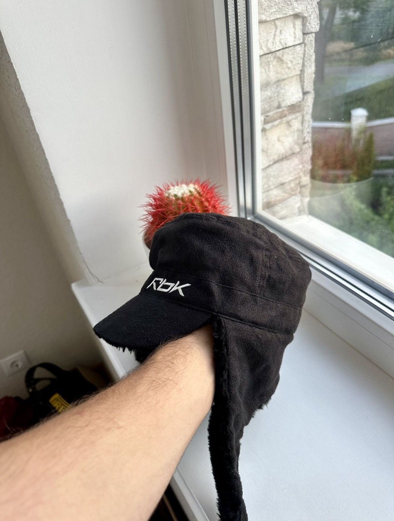 Reebok Vintage Reebok Ushanka Fur Style Y2K Size ONE SIZE - 7 Thumbnail