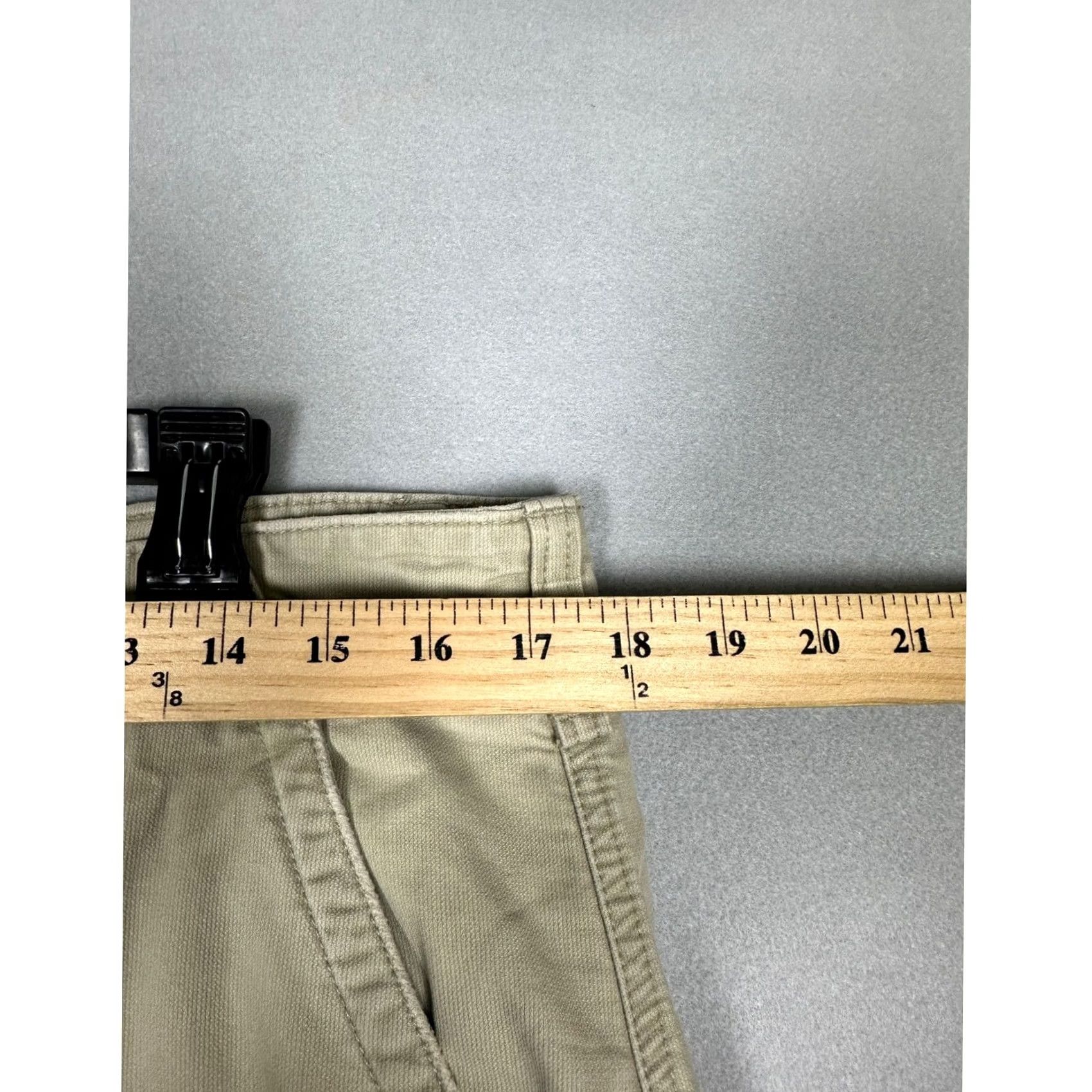 American Eagle Outfitters VINTAGE American Eagle Cargo Pants Mens 36x32 Khaki Straight Loose Button Fly Size US 36 / EU 52 - 4 Thumbnail