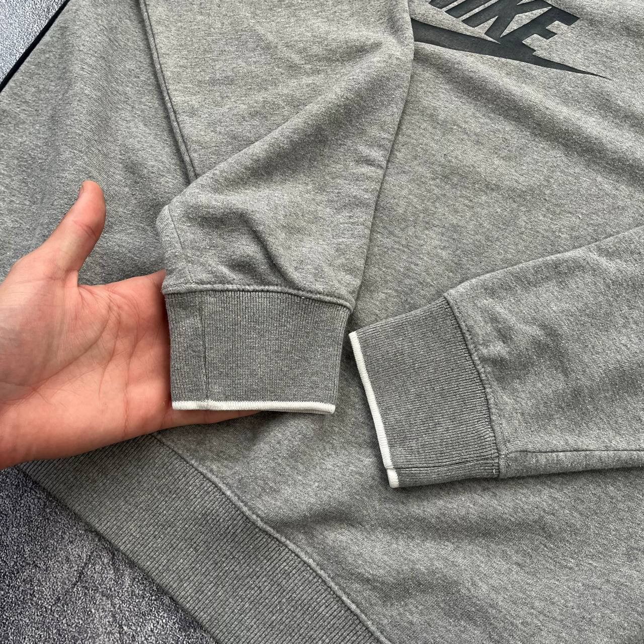 Japanese Brand × Nike × Vintage Vintage Nike y2k Big Swoosh Gray Sweatshirt 2000s Size US M / EU 48-50 / 2 - 2 Thumbnail