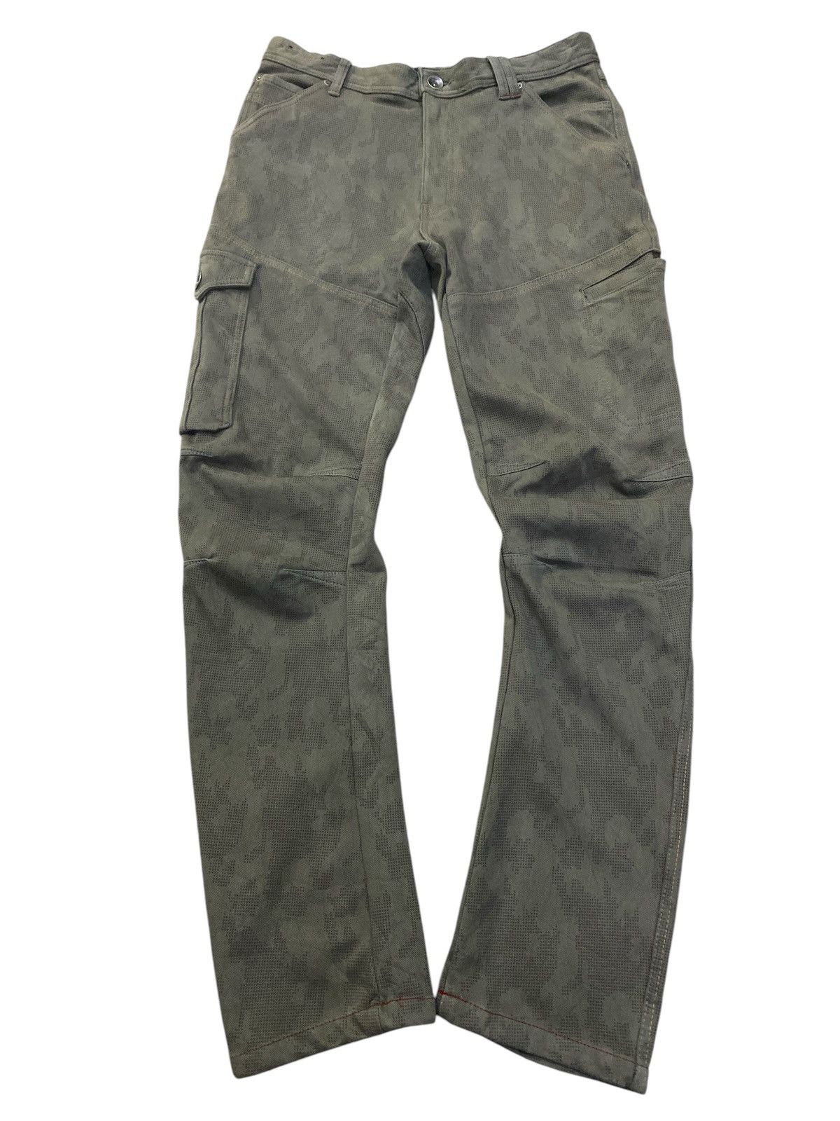 Japanese Brand Rare Field Core Curved Cargo Pants Size US 33 - 1 Thumbnail