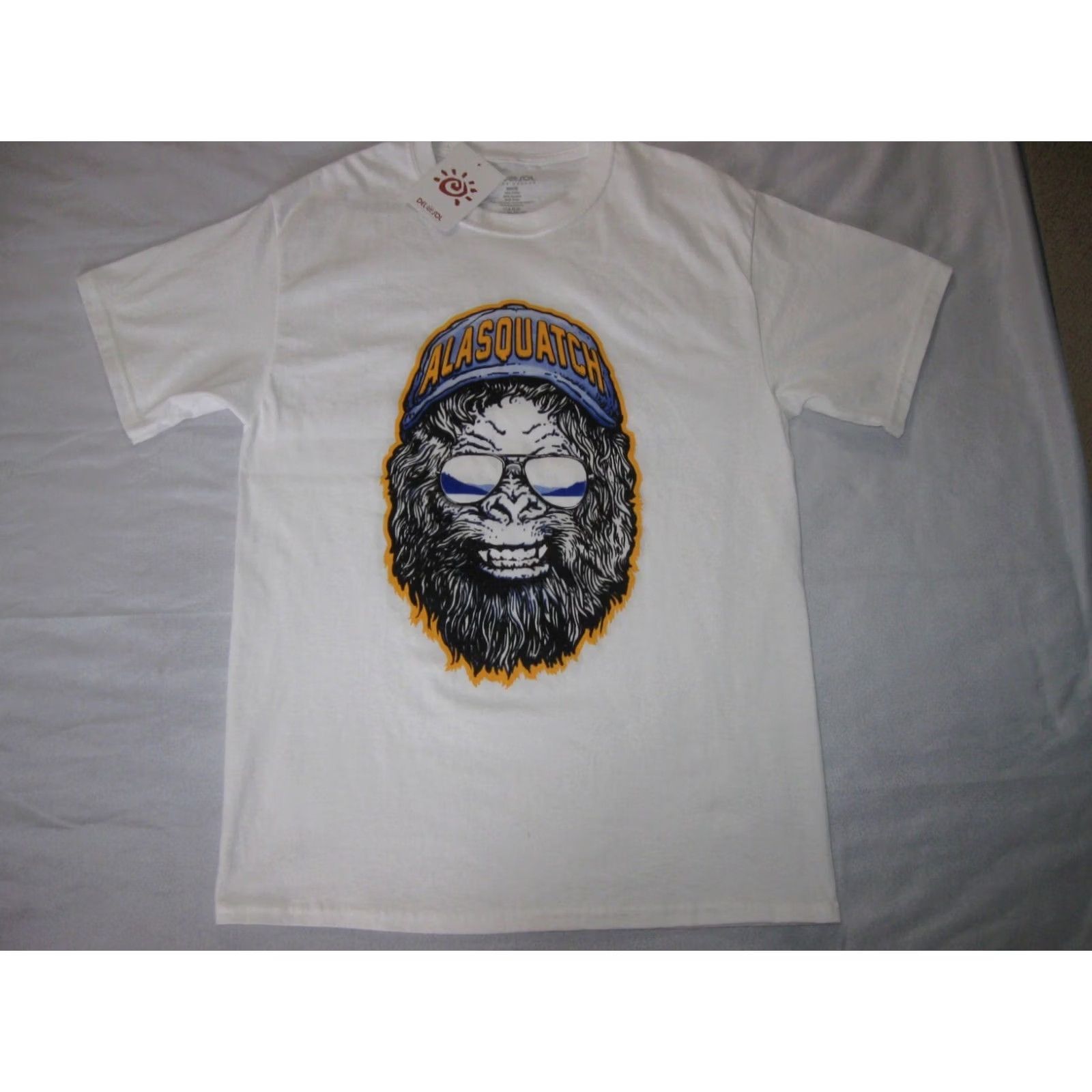 Vintage Nike Sasquatch T-Shirt, Del Sol White Cotton Crew Neck, Men’s Medium, Short Sleeve, Logo, 2020s, Adult Regular Fit Size US M / EU 48-50 / 2 - 2 Thumbnail