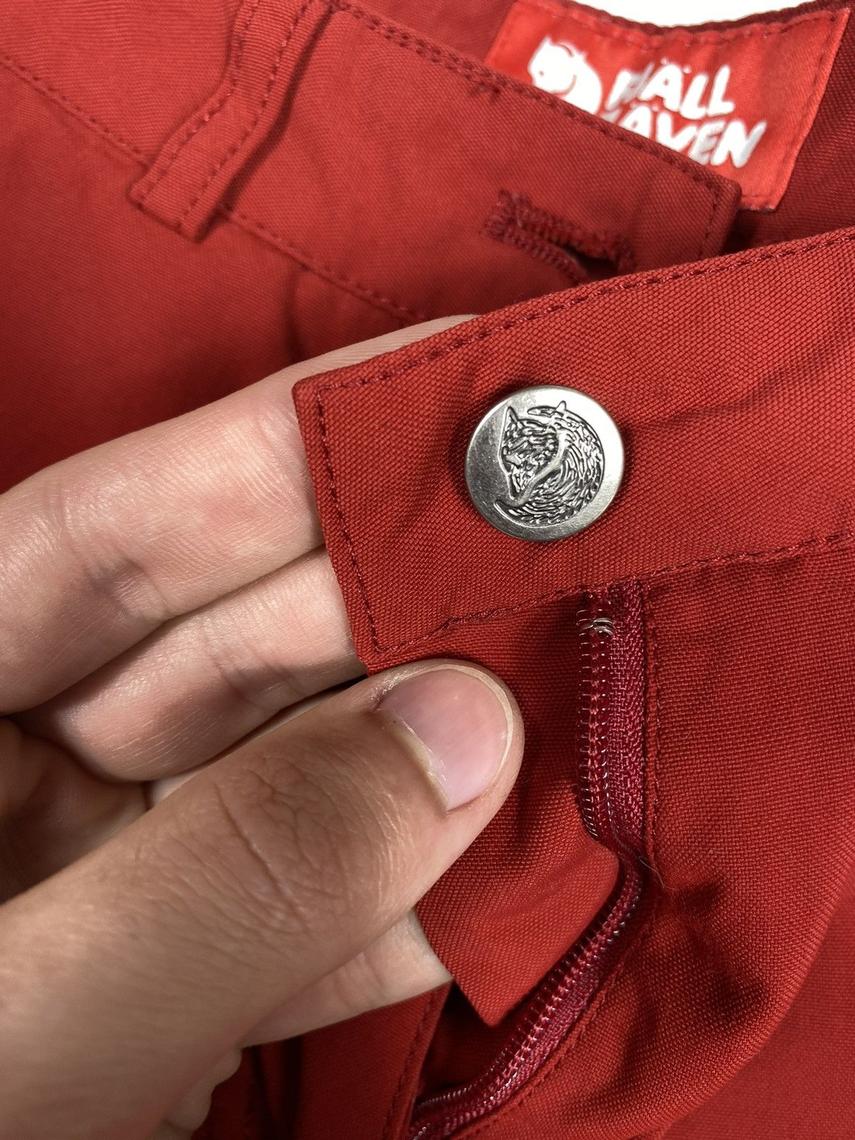 Fjallraven × Vintage Fjallraven Red Long Shorts Size 28" / US 6 / IT 42 - 6 Thumbnail