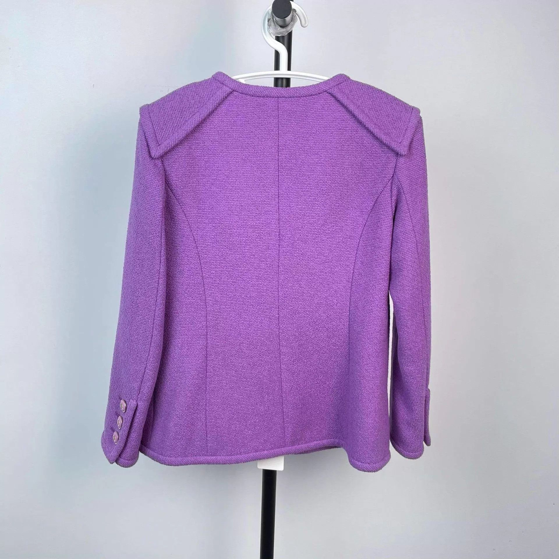Chanel Chanel Women's purple jacket 36 20C Size XS / US 0-2 / IT 36-38 - 2 Thumbnail