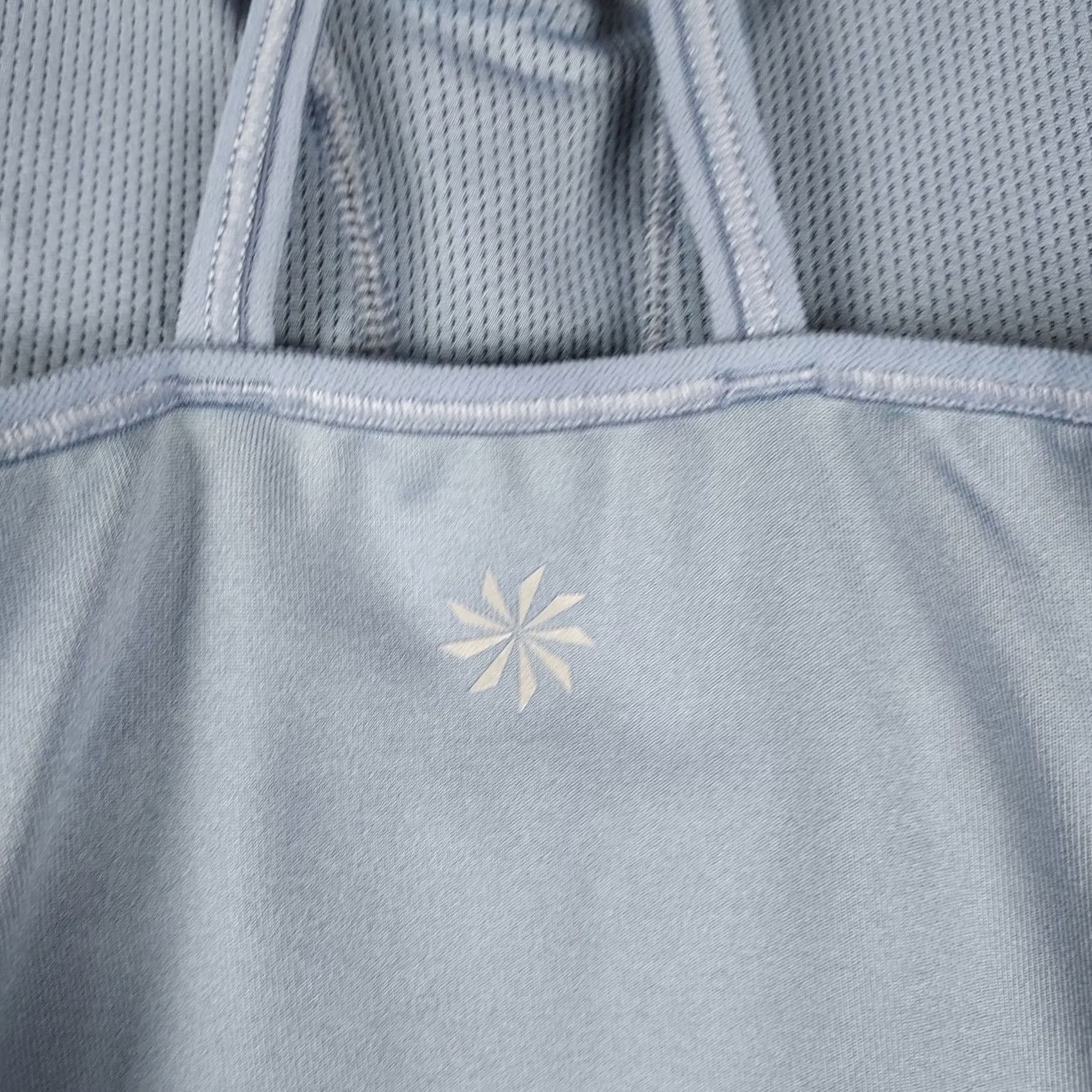 Athleta Athleta Womens Tank Top Racerback Built-In Bra XXS Blue Athletic Activewear Shirt Women XS? (Note: Not adding new info) Size XXS / US 00 / IT 34 - 6 Thumbnail