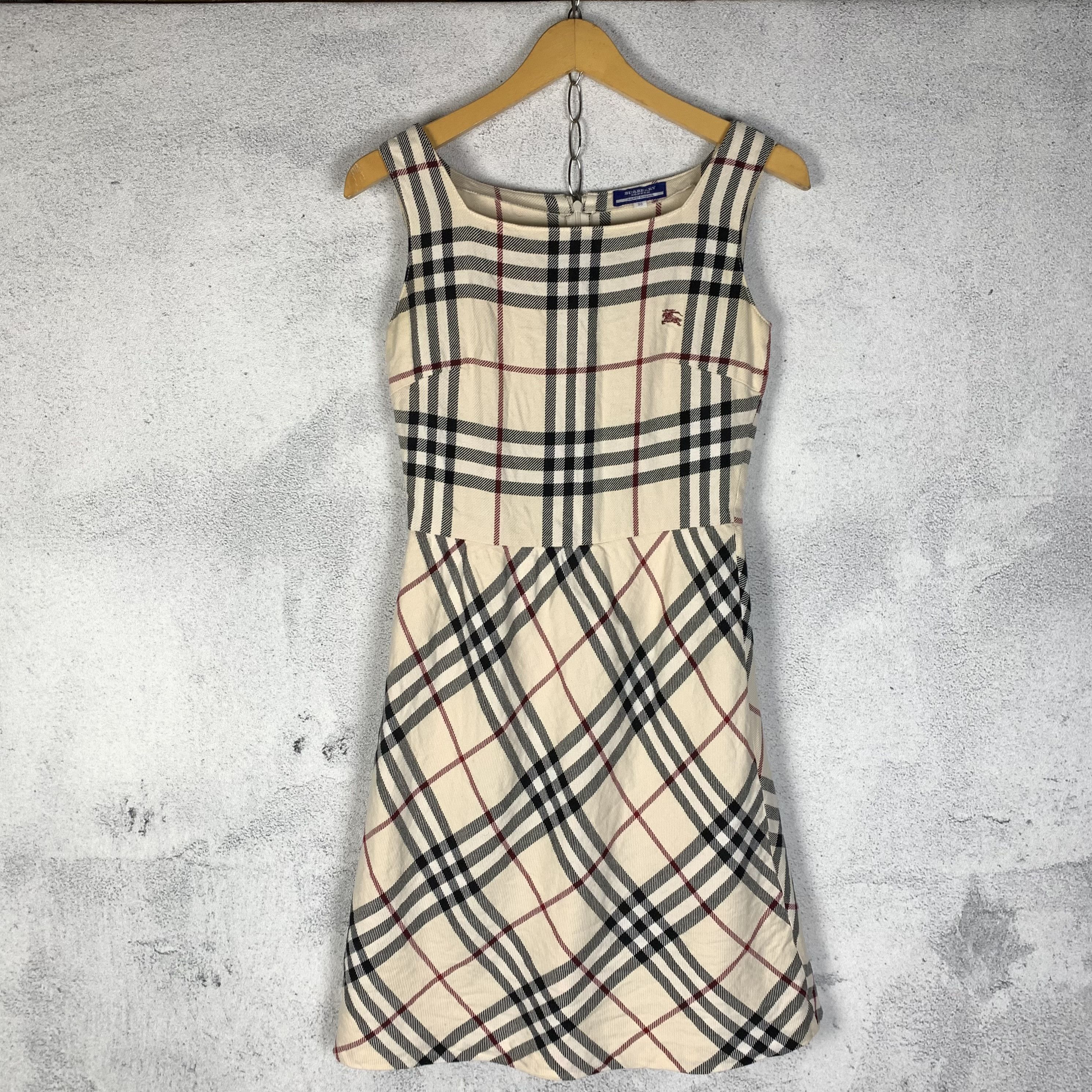 Burberry Vintage Burberry Nova Check Mini Dress Size S / US 4 / IT 40 - 1 Thumbnail