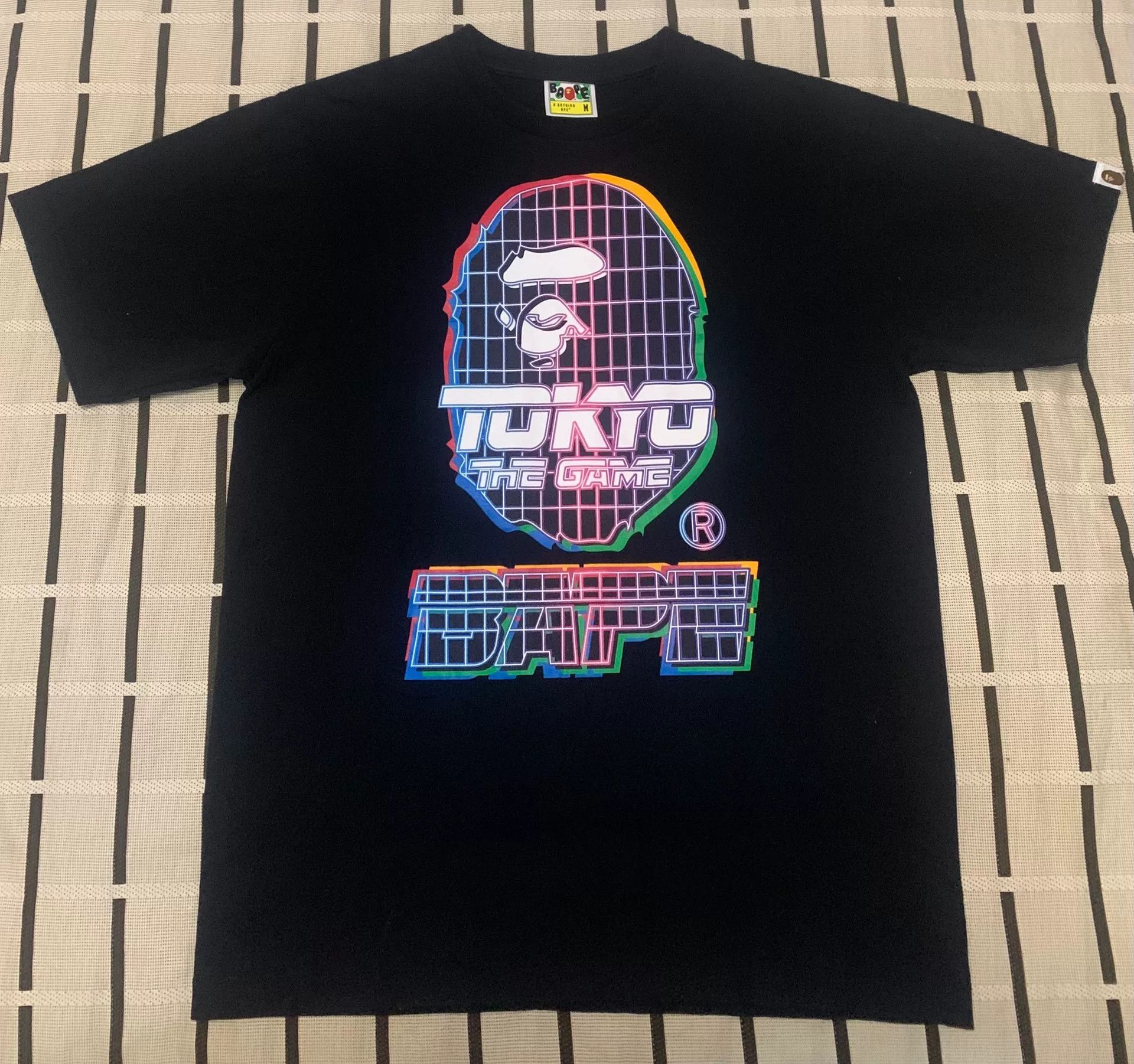 Bape Bape Collab Ape Head T-Shirt M Men Size US M / EU 48-50 / 2 - 1 Thumbnail