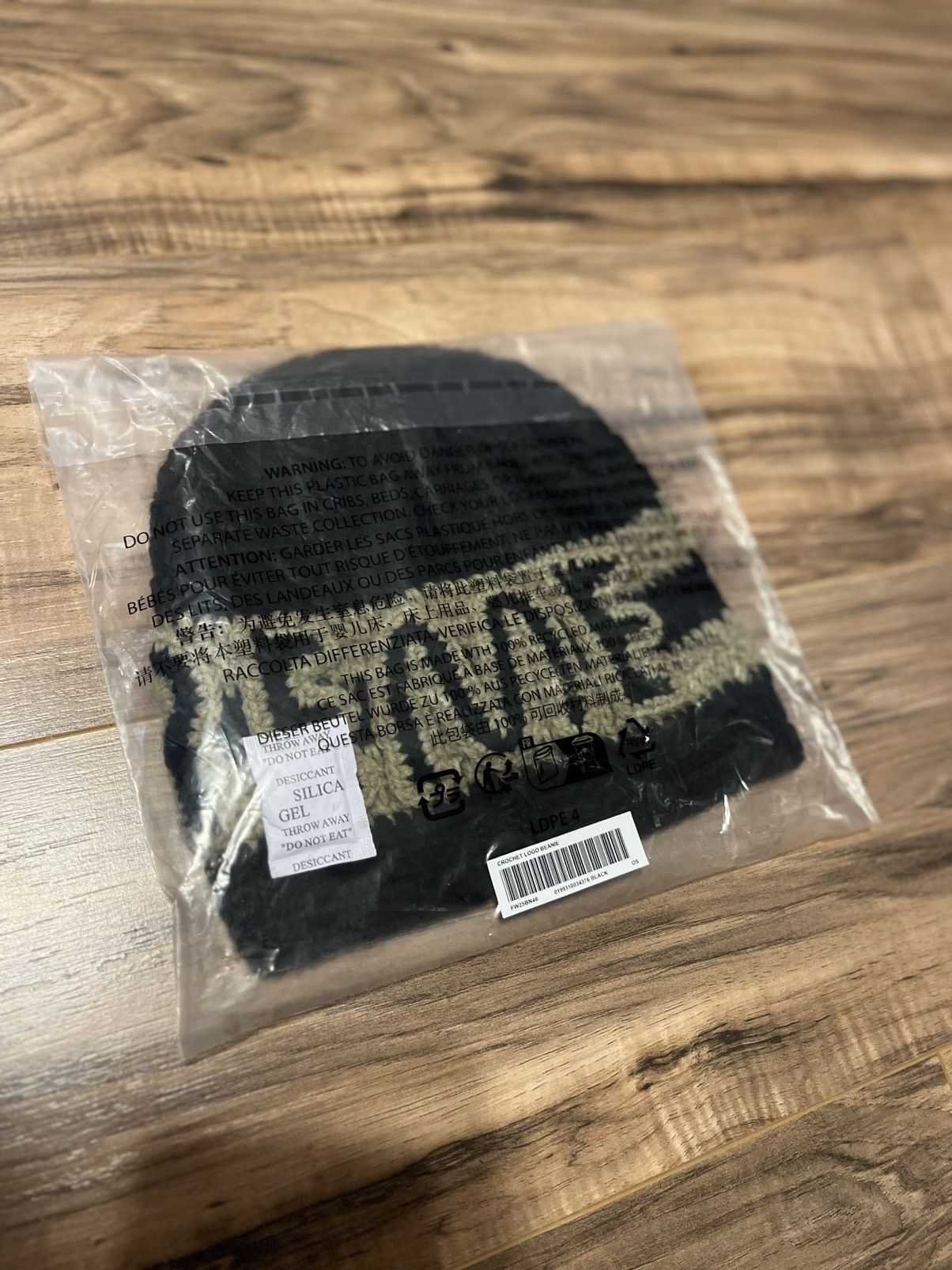 Supreme Supreme Crochet Logo Beanie Size ONE SIZE - 2 Thumbnail