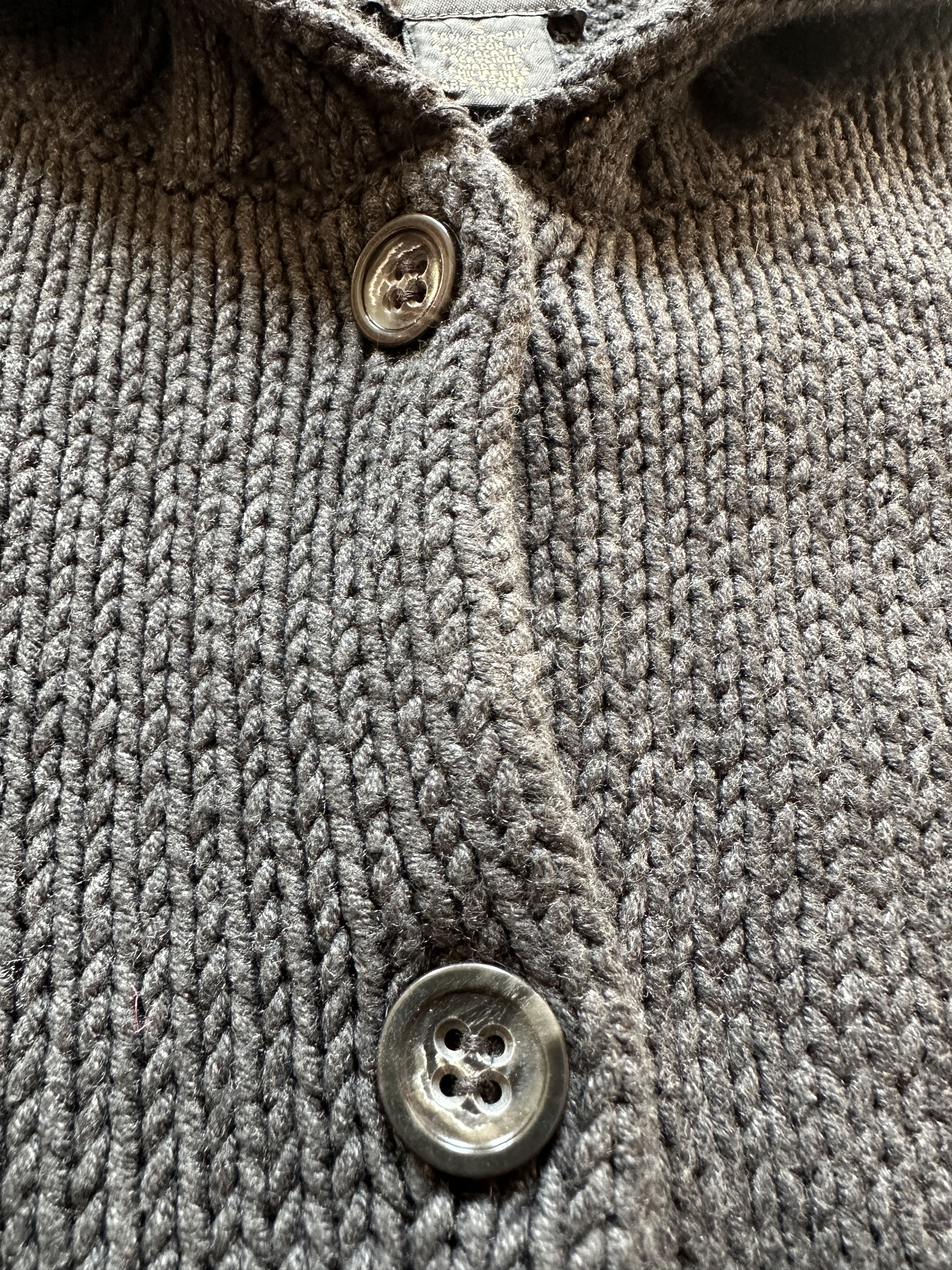 Banana Republic Vintage Banana Republic chunky-knit, button-up cardigan Size M / US 6-8 / IT 42-44 - 7 Thumbnail