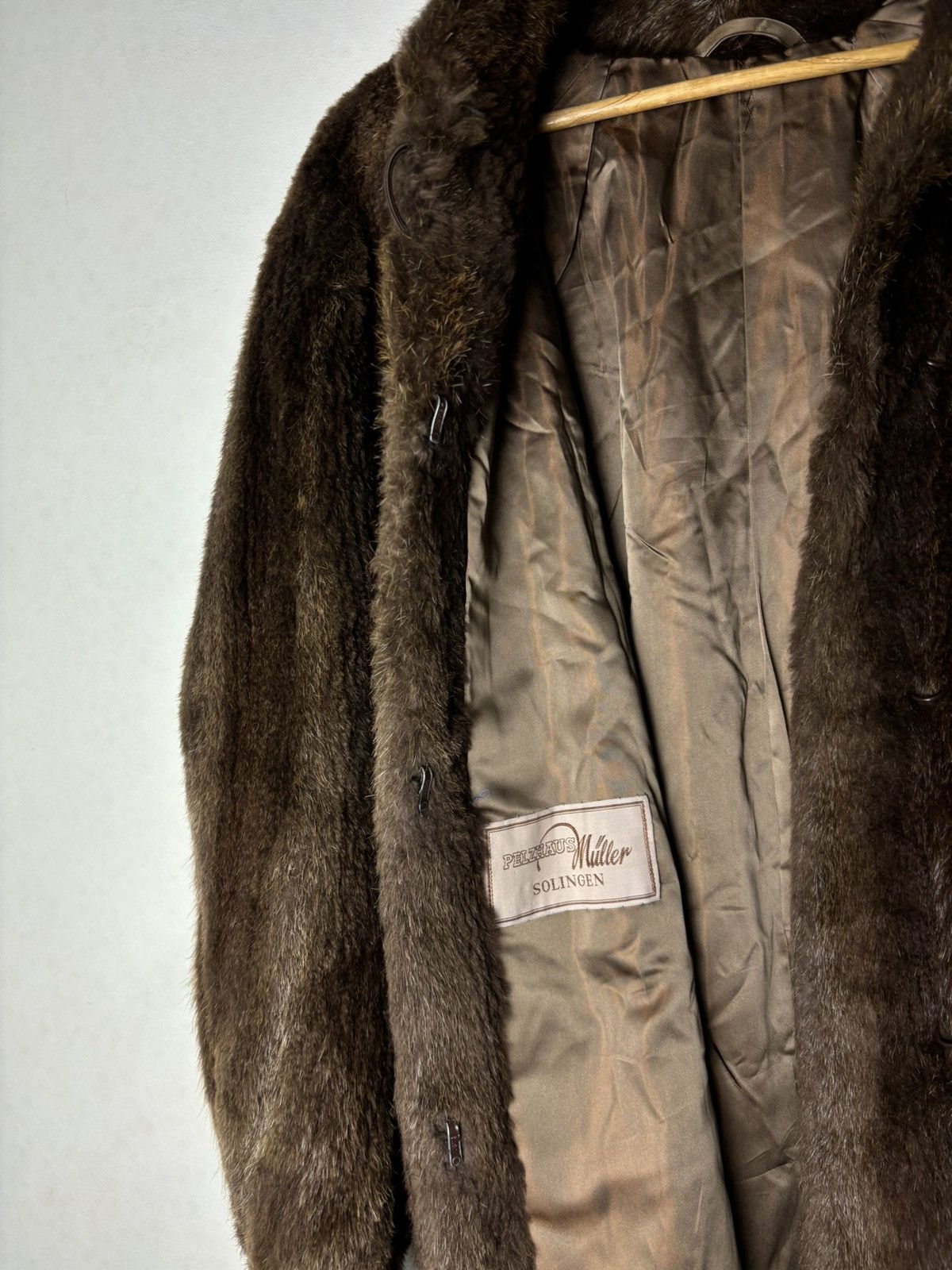 Japanese Brand × Vintage Vintage mink fur coat Size L / US 10 / IT 46 - 3 Thumbnail