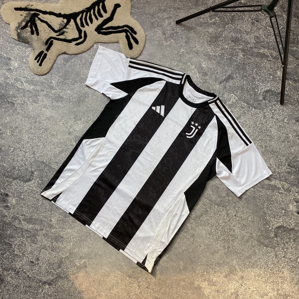 Adidas Mens Adidas FC Juventus 2024 Soccer team jersey Size US XXL / EU 58 / 5 - 1 Thumbnail